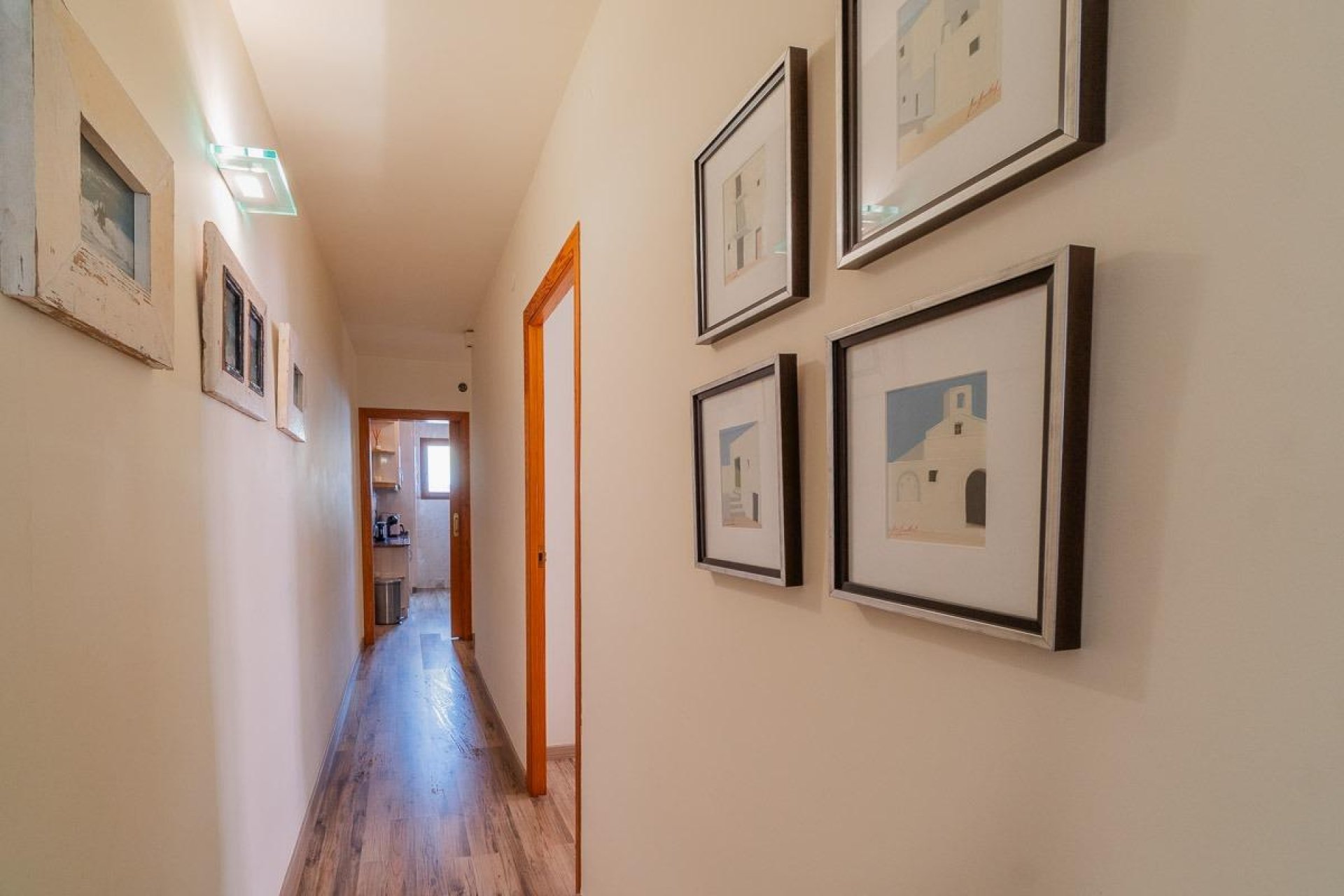 Resale - Apartment / flat -
Torrevieja - Playa de los Naufragos