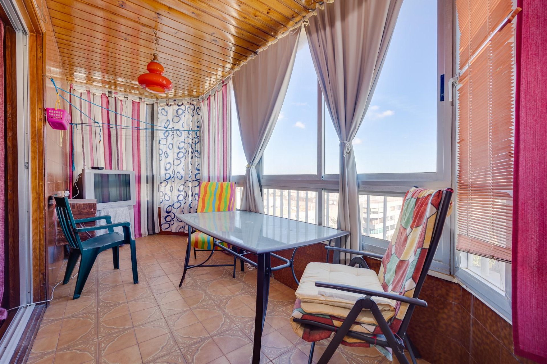 Resale - Apartment / flat -
Torrevieja - Playa del Acequión