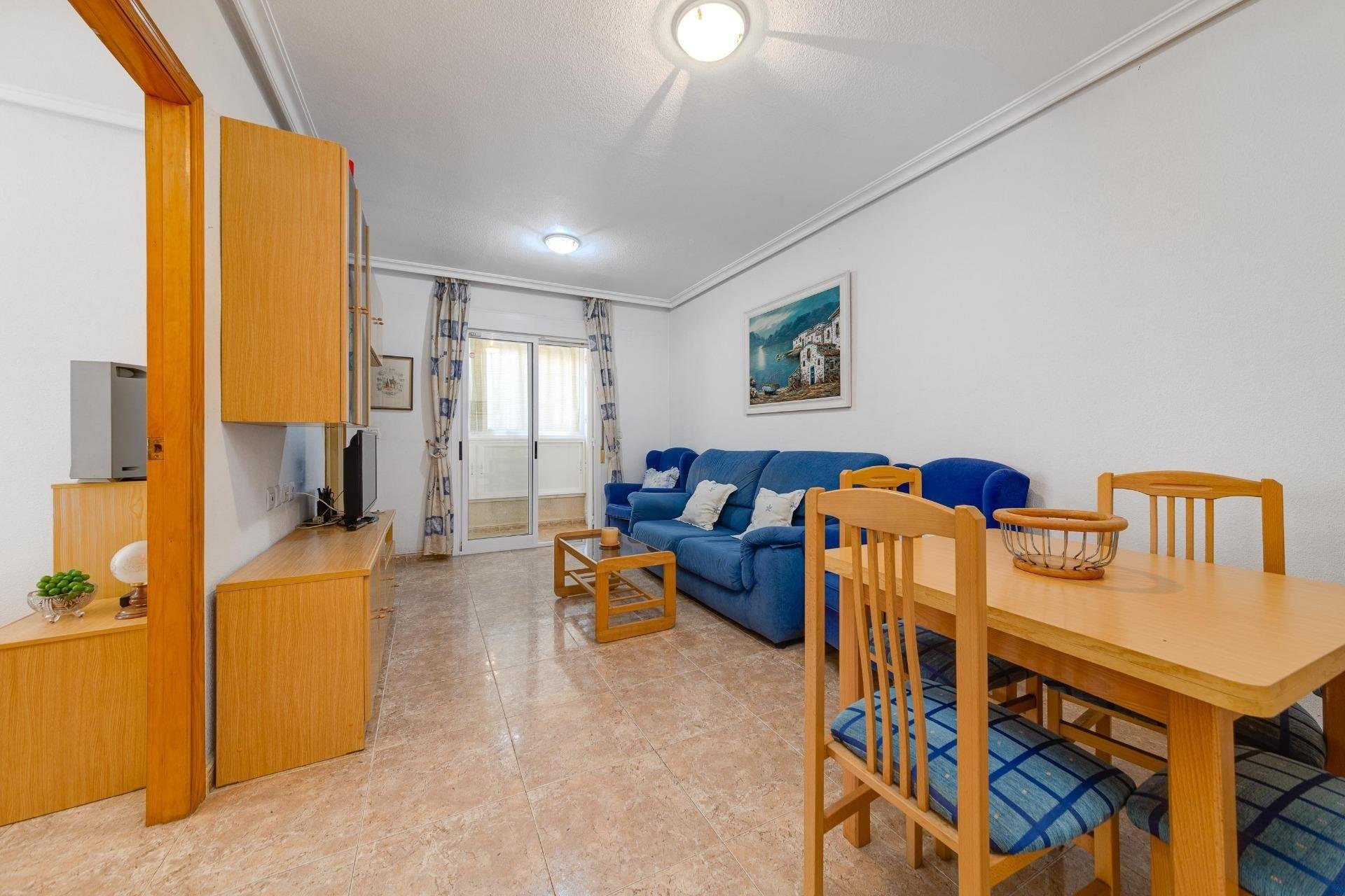 Resale - Apartment / flat -
Torrevieja - Playa del Cura