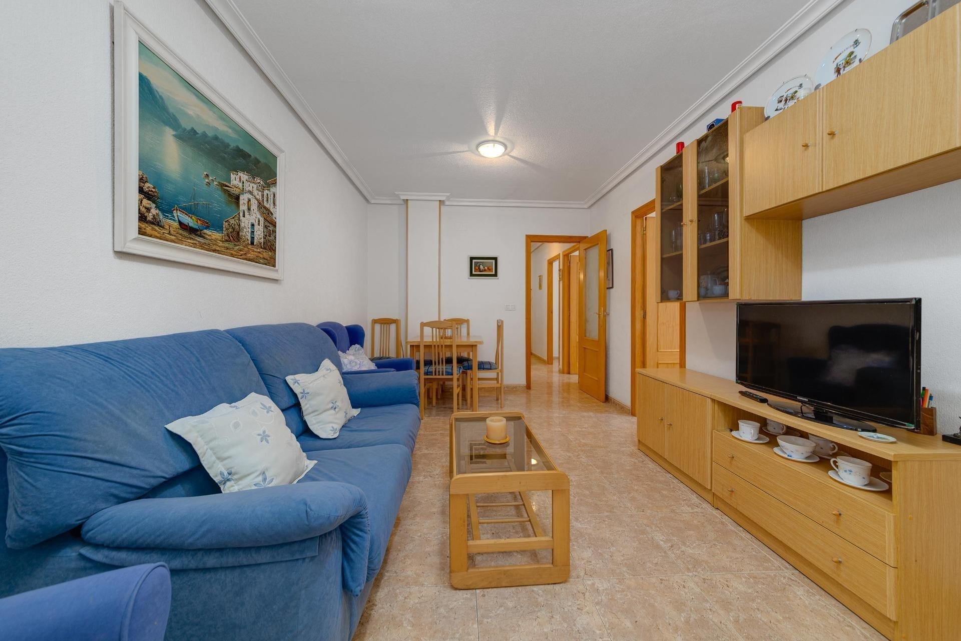 Resale - Apartment / flat -
Torrevieja - Playa del Cura