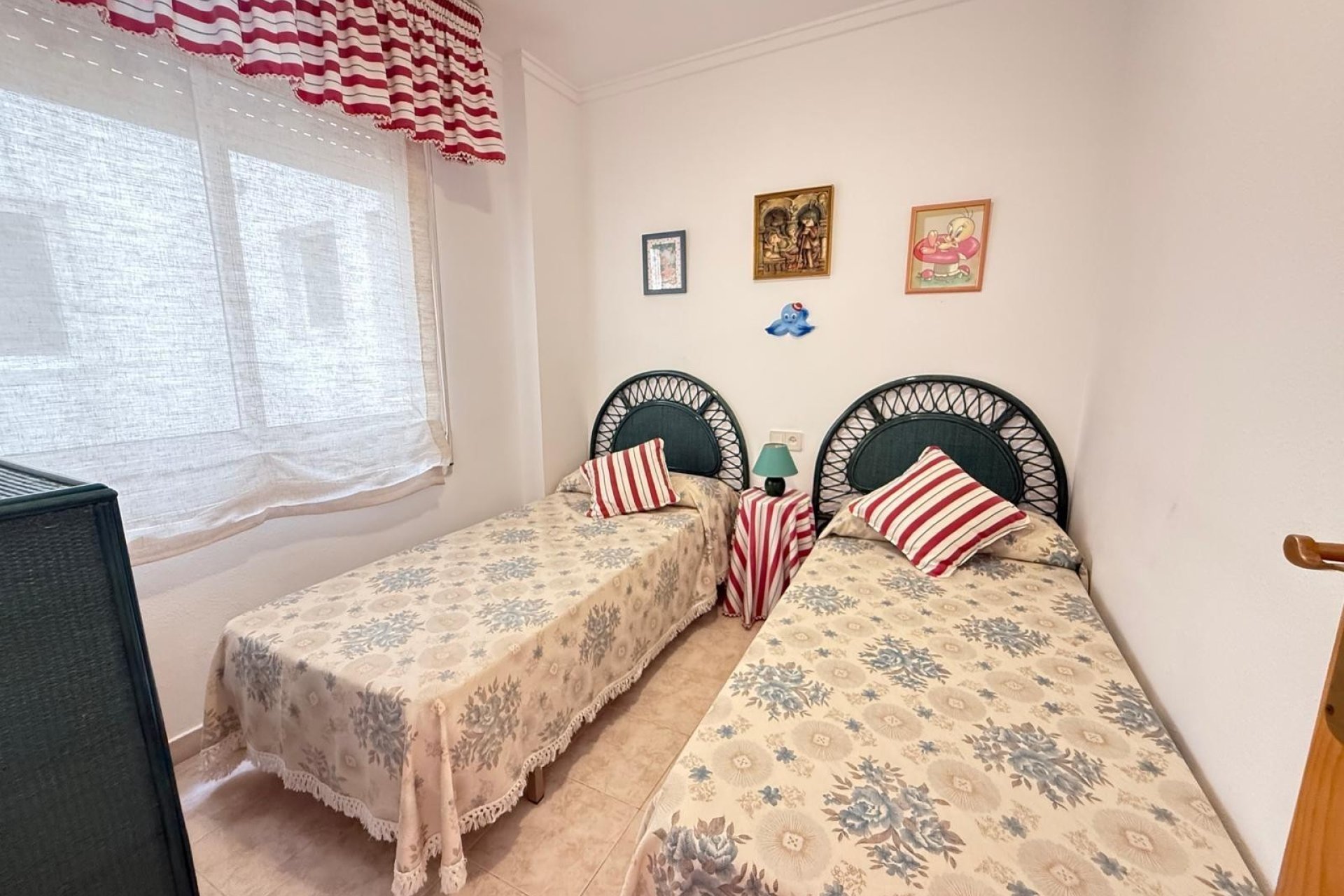 Resale - Apartment / flat -
Torrevieja - Playa del Cura