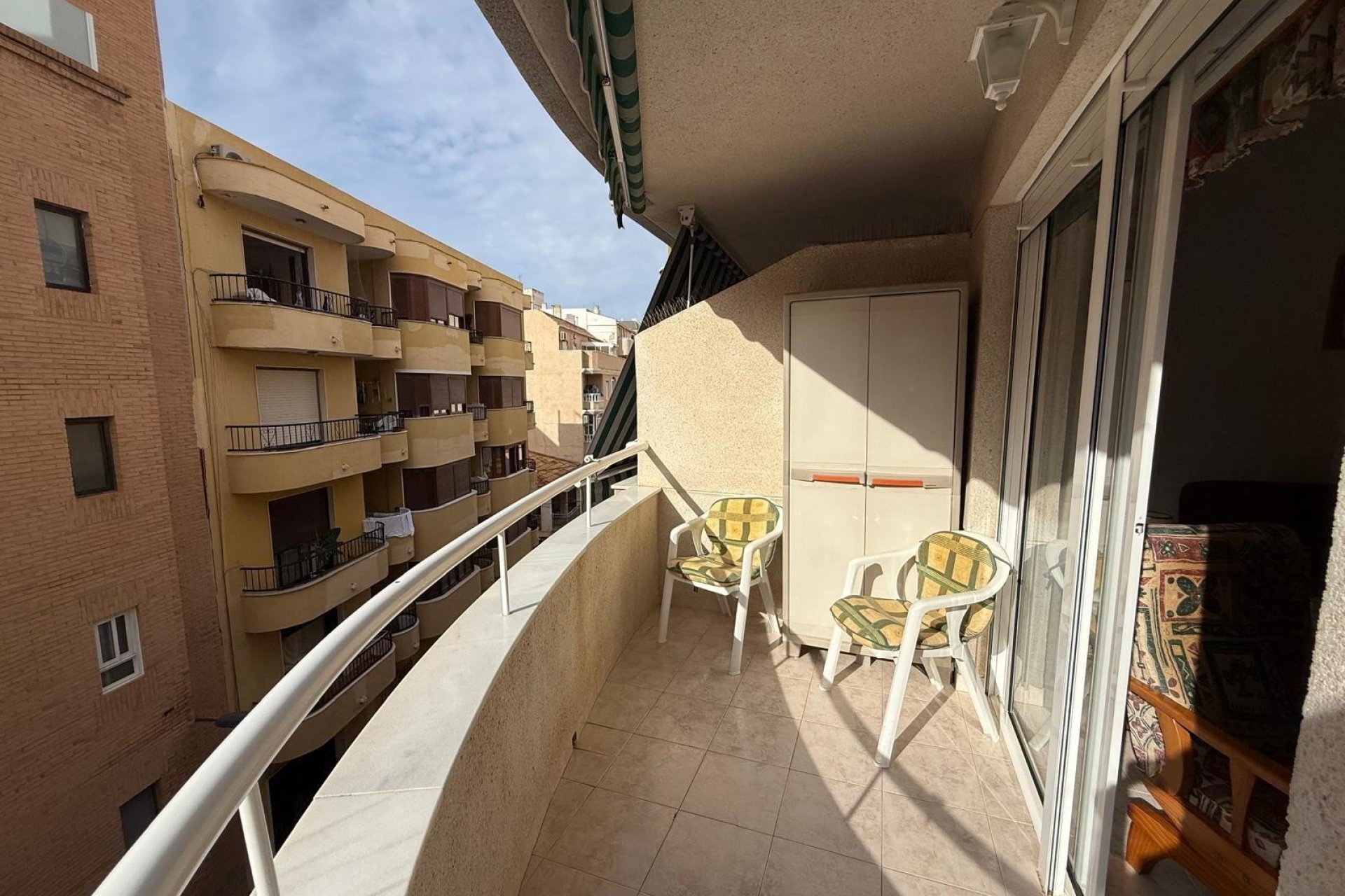 Resale - Apartment / flat -
Torrevieja - Playa del Cura