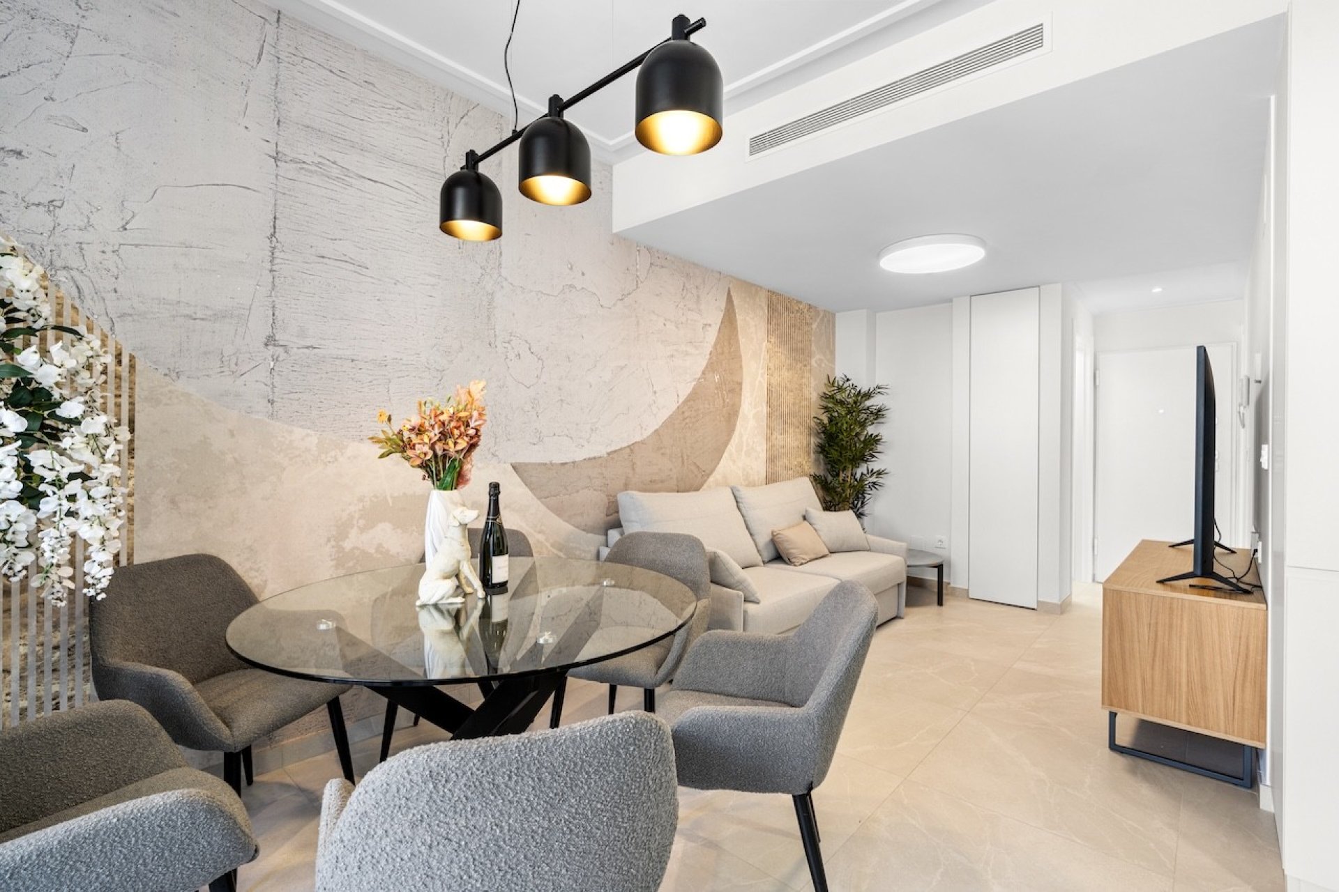 Resale - Apartment / flat -
Torrevieja - Playa del Cura