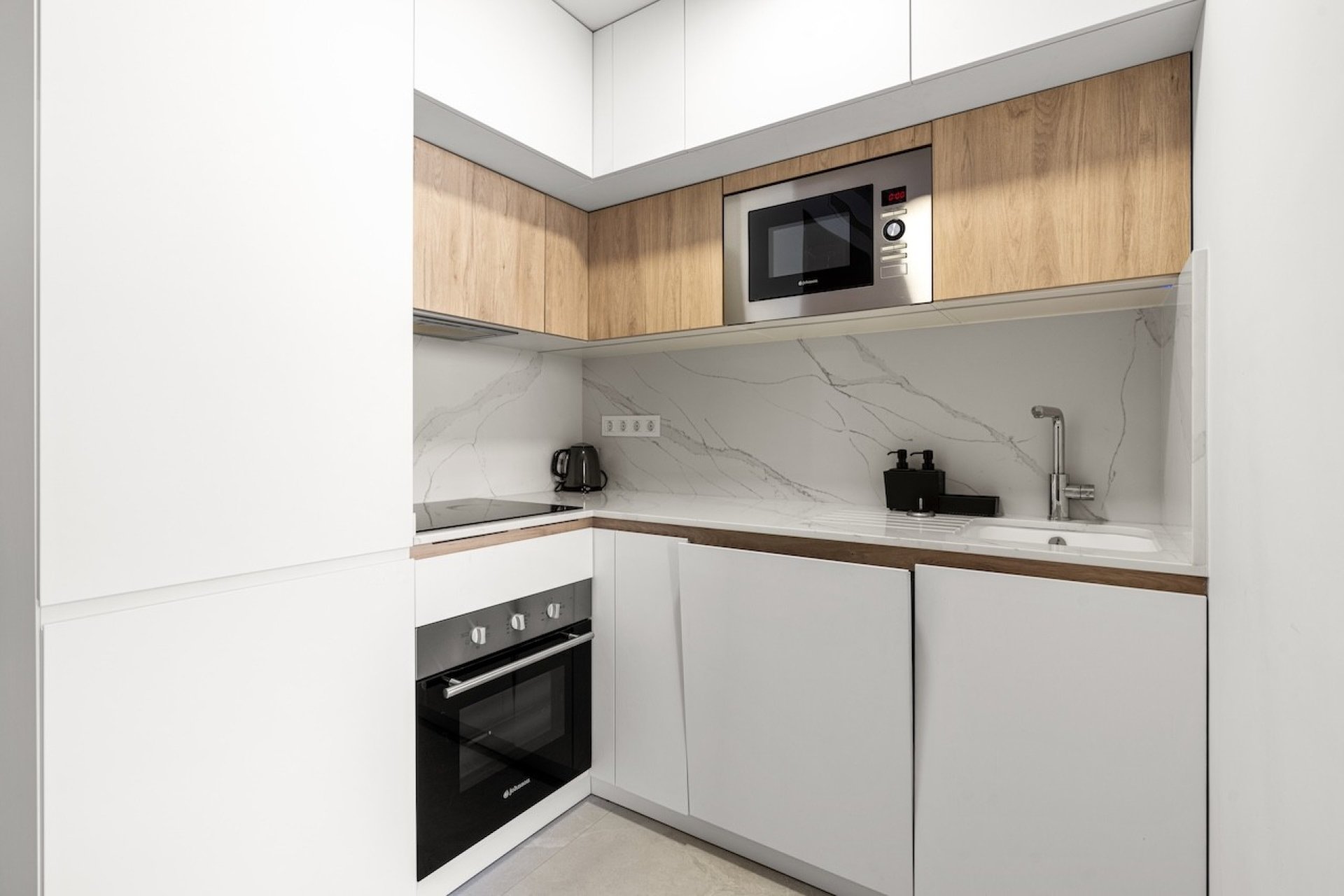 Resale - Apartment / flat -
Torrevieja - Playa del Cura