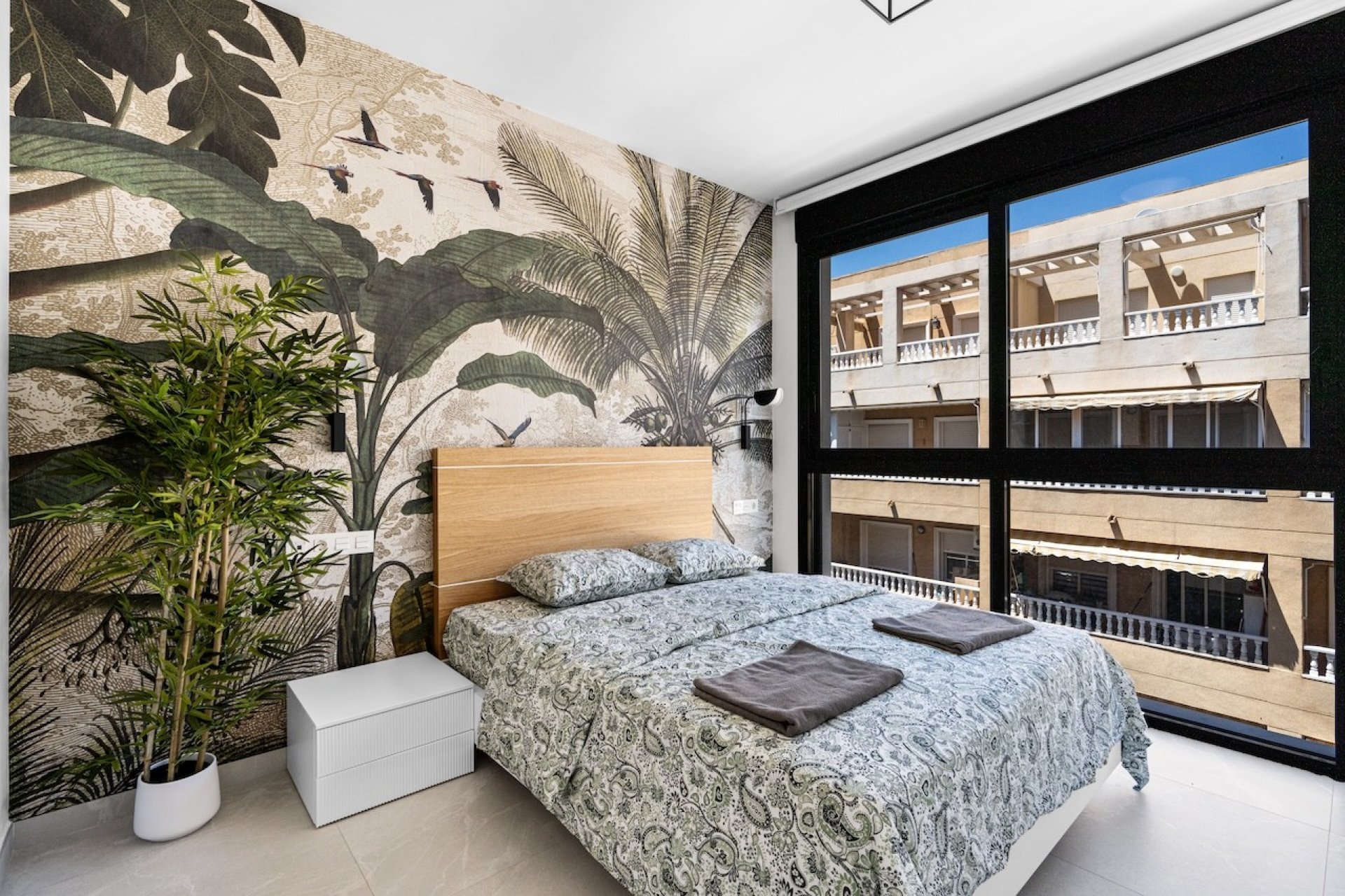 Resale - Apartment / flat -
Torrevieja - Playa del Cura