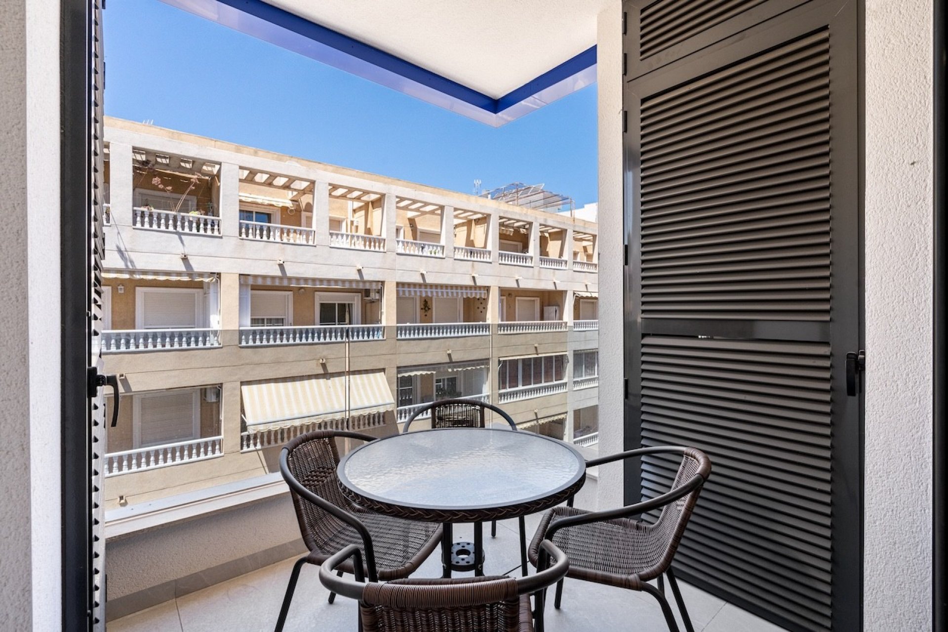 Resale - Apartment / flat -
Torrevieja - Playa del Cura