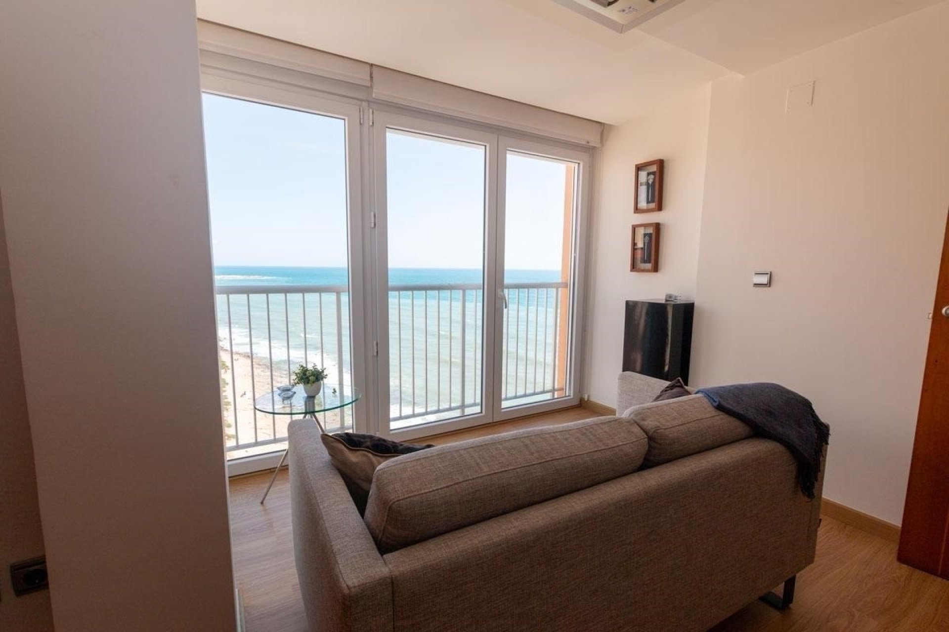Resale - Apartment / flat -
Torrevieja - Playa Del Cura