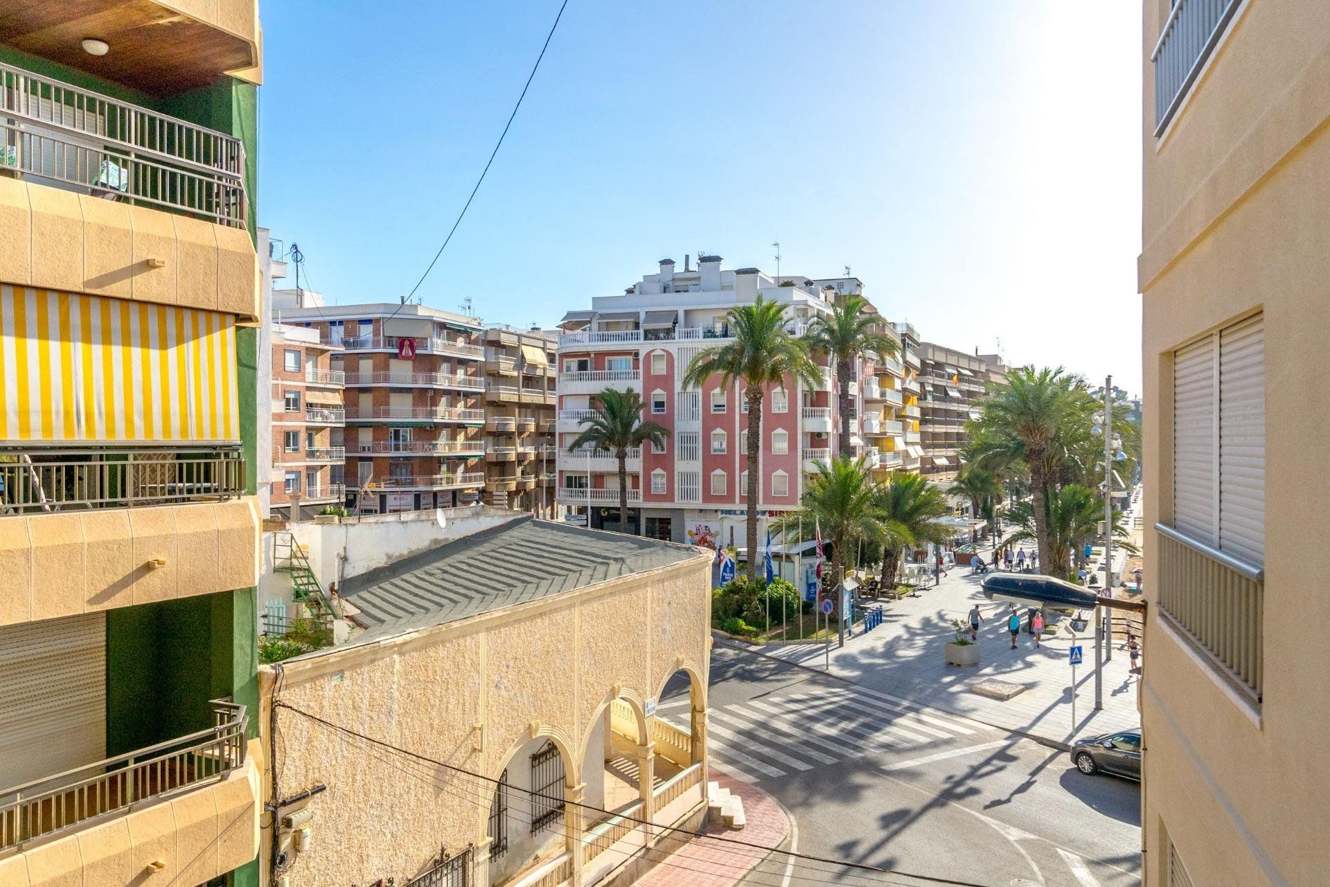 Resale - Apartment / flat -
Torrevieja - Playa Del Cura