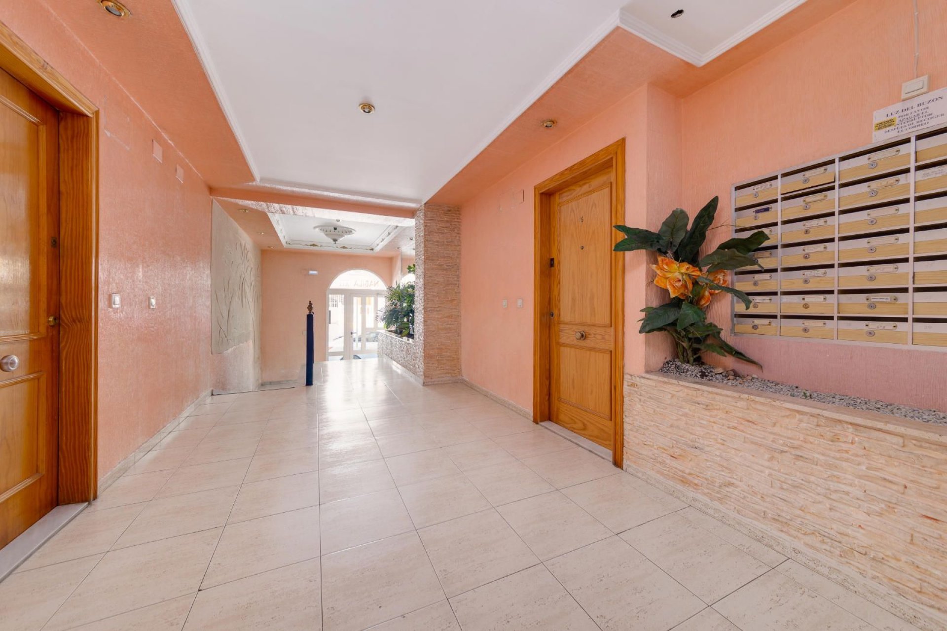 Resale - Apartment / flat -
Torrevieja - Playa del Cura