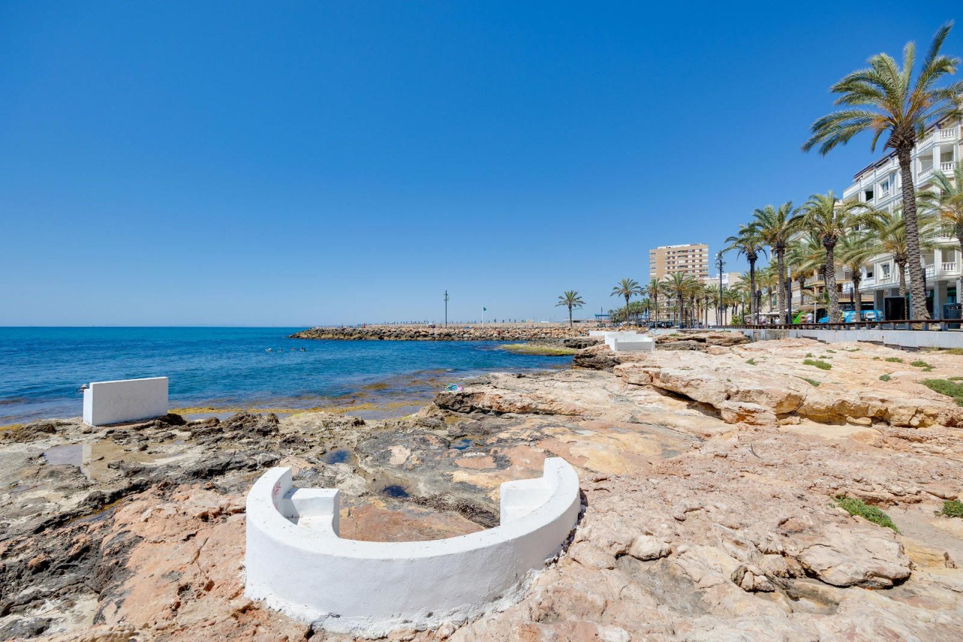 Resale - Apartment / flat -
Torrevieja - Playa del Cura