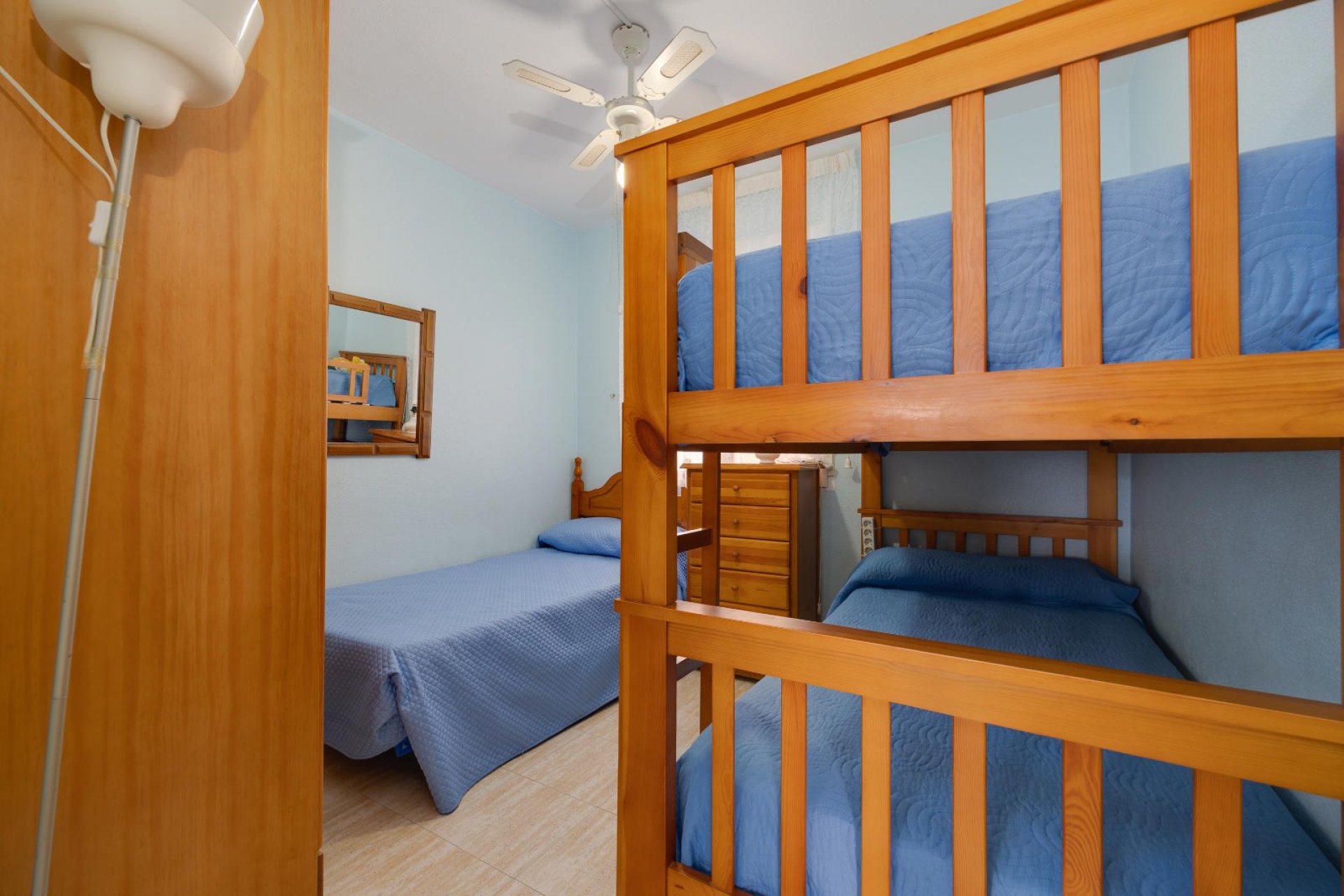 Resale - Apartment / flat -
Torrevieja - Playa del Cura