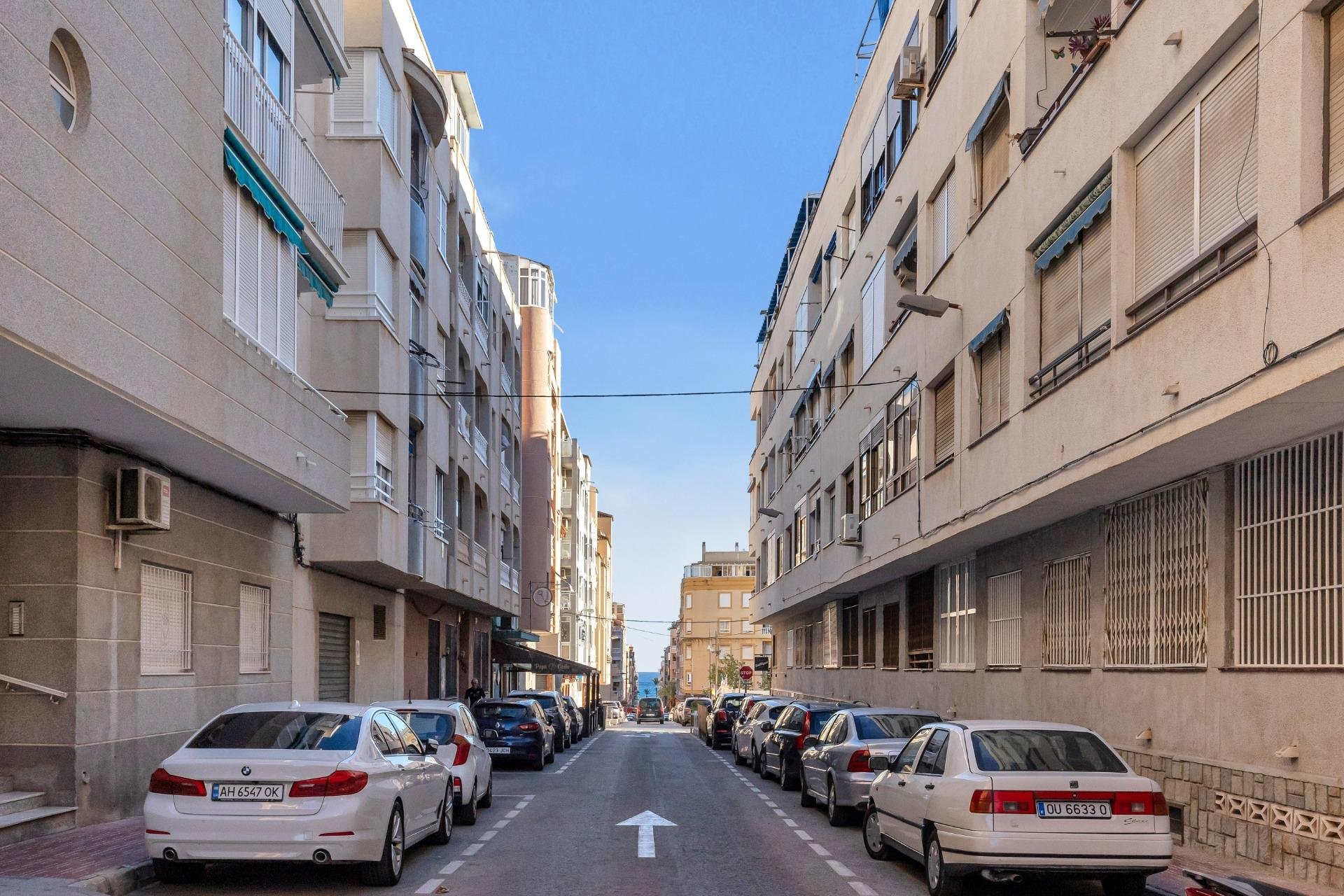 Resale - Apartment / flat -
Torrevieja - Playa del Cura