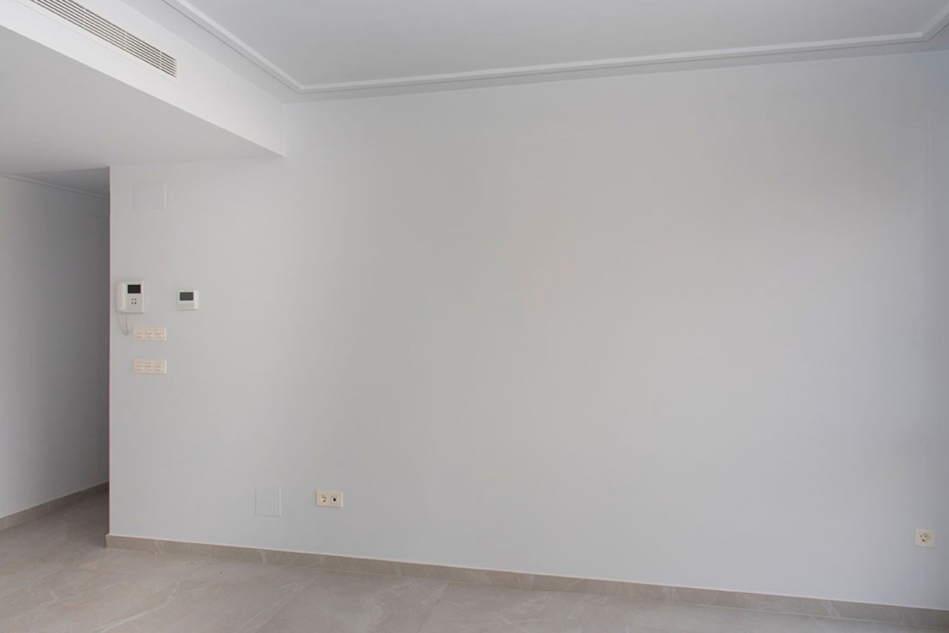 Resale - Apartment / flat -
Torrevieja - Playa Del Cura