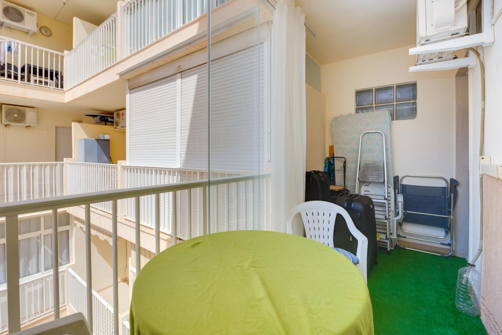 Resale - Apartment / flat -
Torrevieja - Playa del Cura