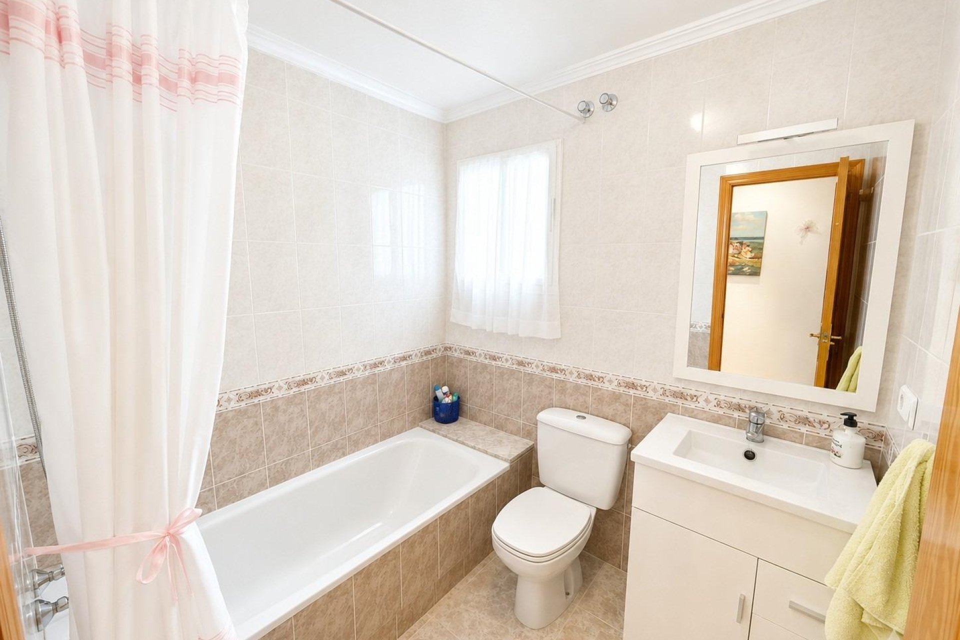 Resale - Apartment / flat -
Torrevieja - Playa del Cura