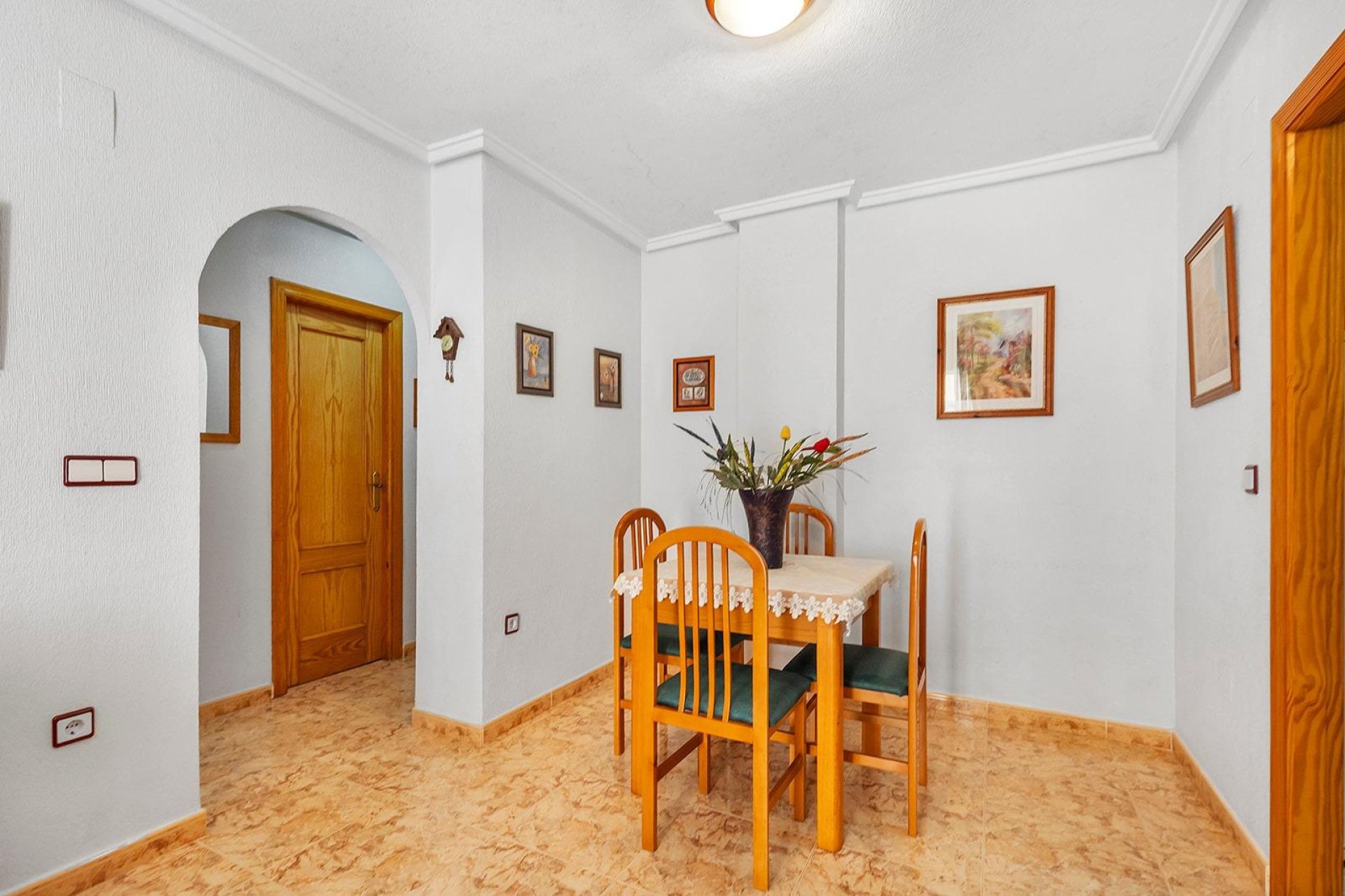 Resale - Apartment / flat -
Torrevieja - Playa del Cura