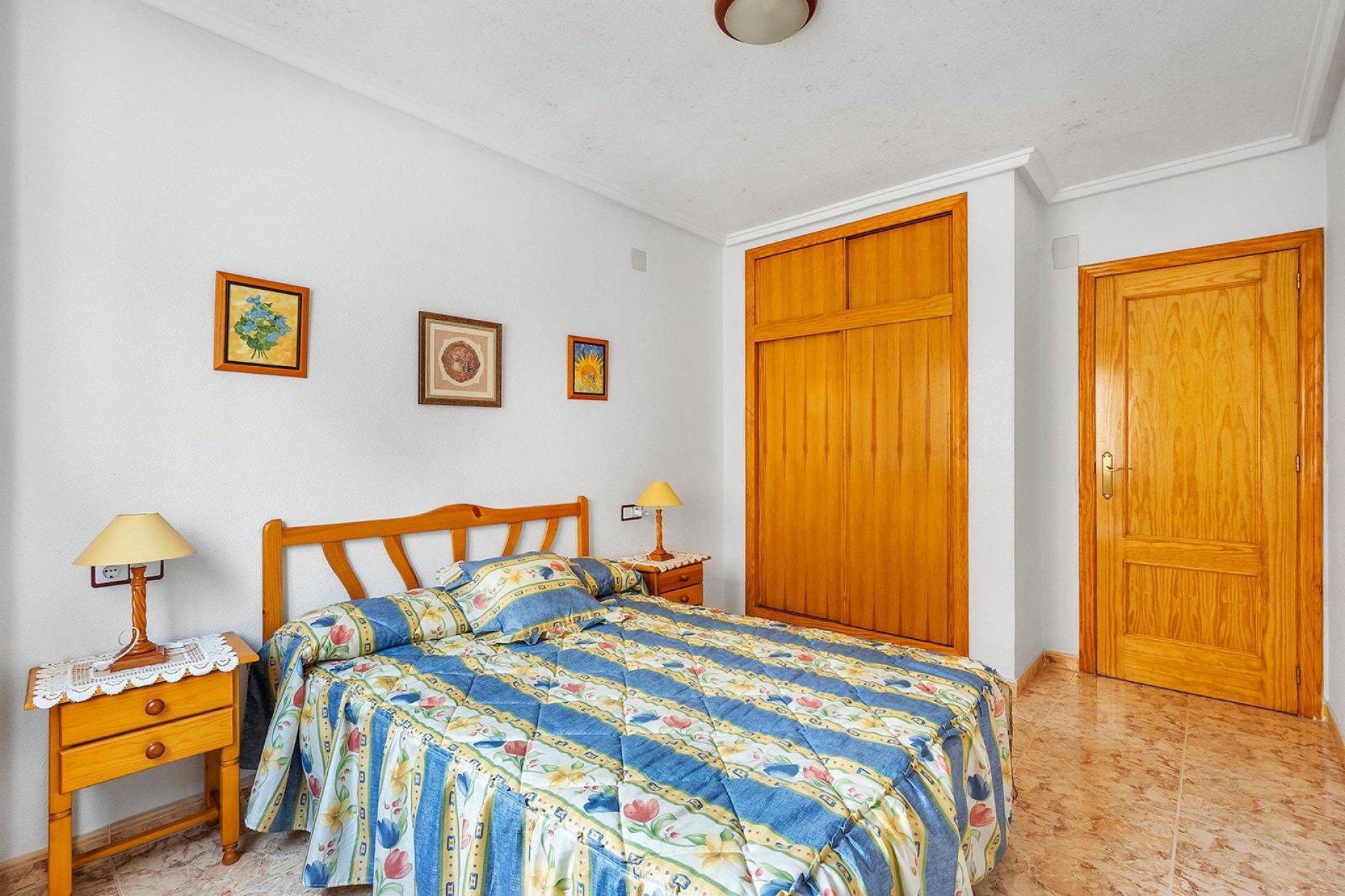 Resale - Apartment / flat -
Torrevieja - Playa del Cura