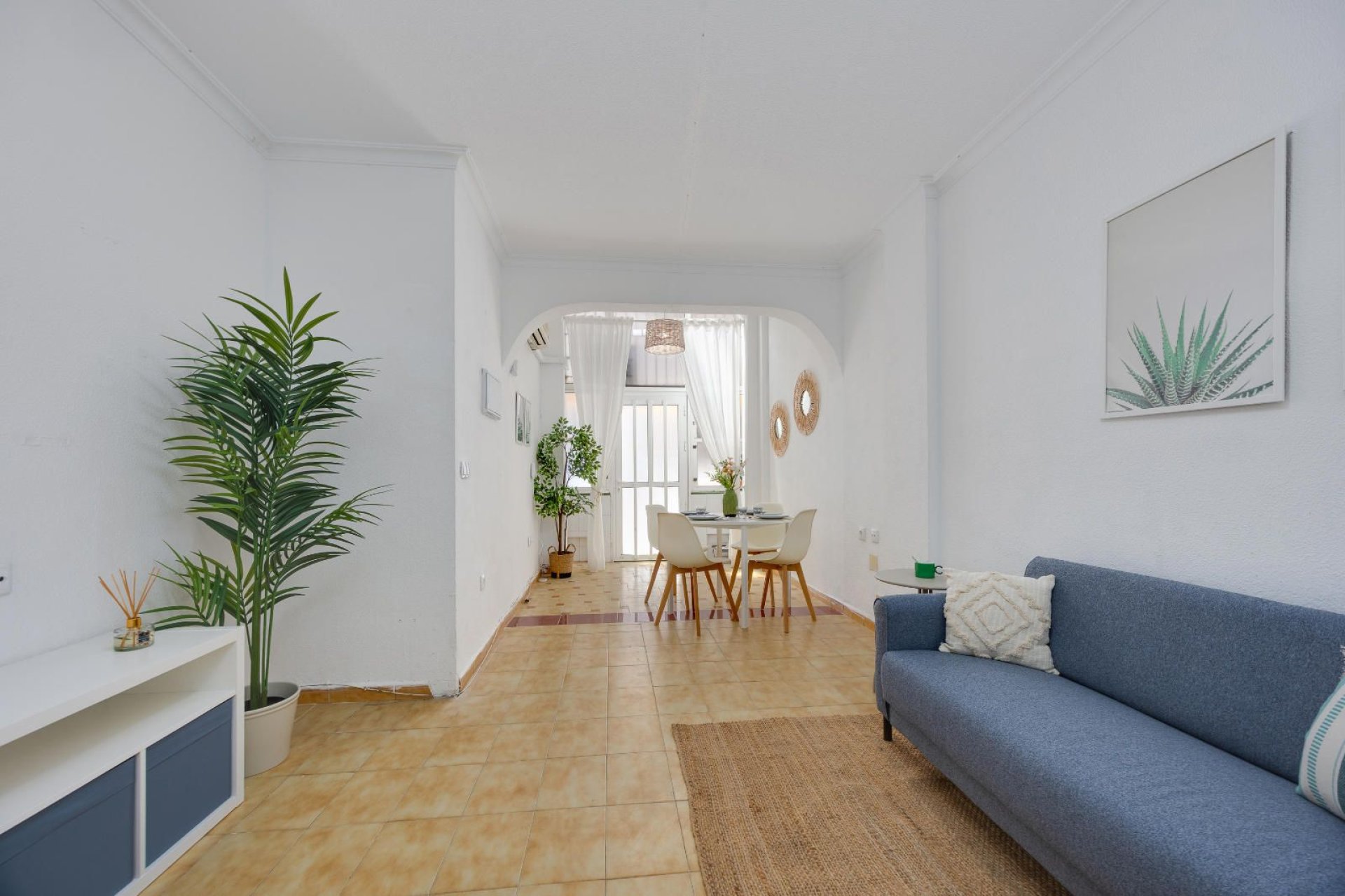 Resale - Apartment / flat -
Torrevieja - Playa del Cura