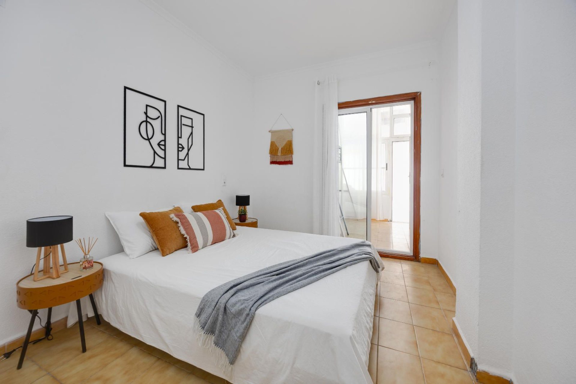 Resale - Apartment / flat -
Torrevieja - Playa del Cura