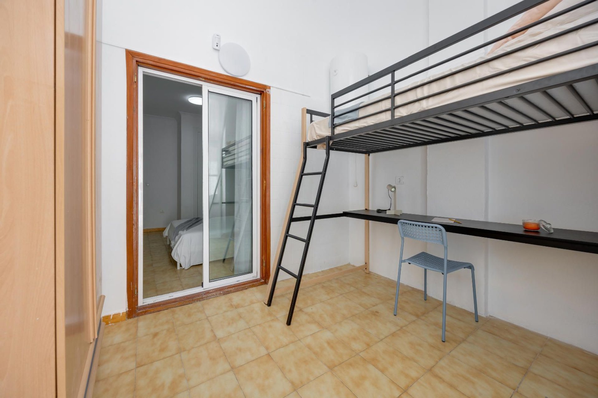 Resale - Apartment / flat -
Torrevieja - Playa del Cura