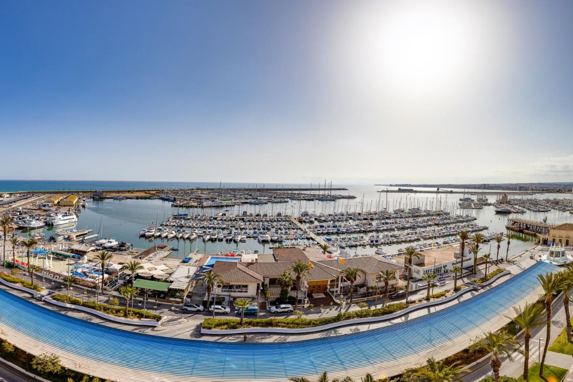 Resale - Apartment / flat -
Torrevieja - Playa del Cura