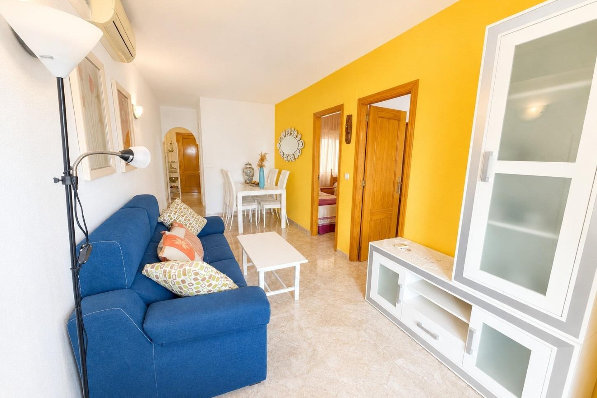 Resale - Apartment / flat -
Torrevieja - Playa del Cura