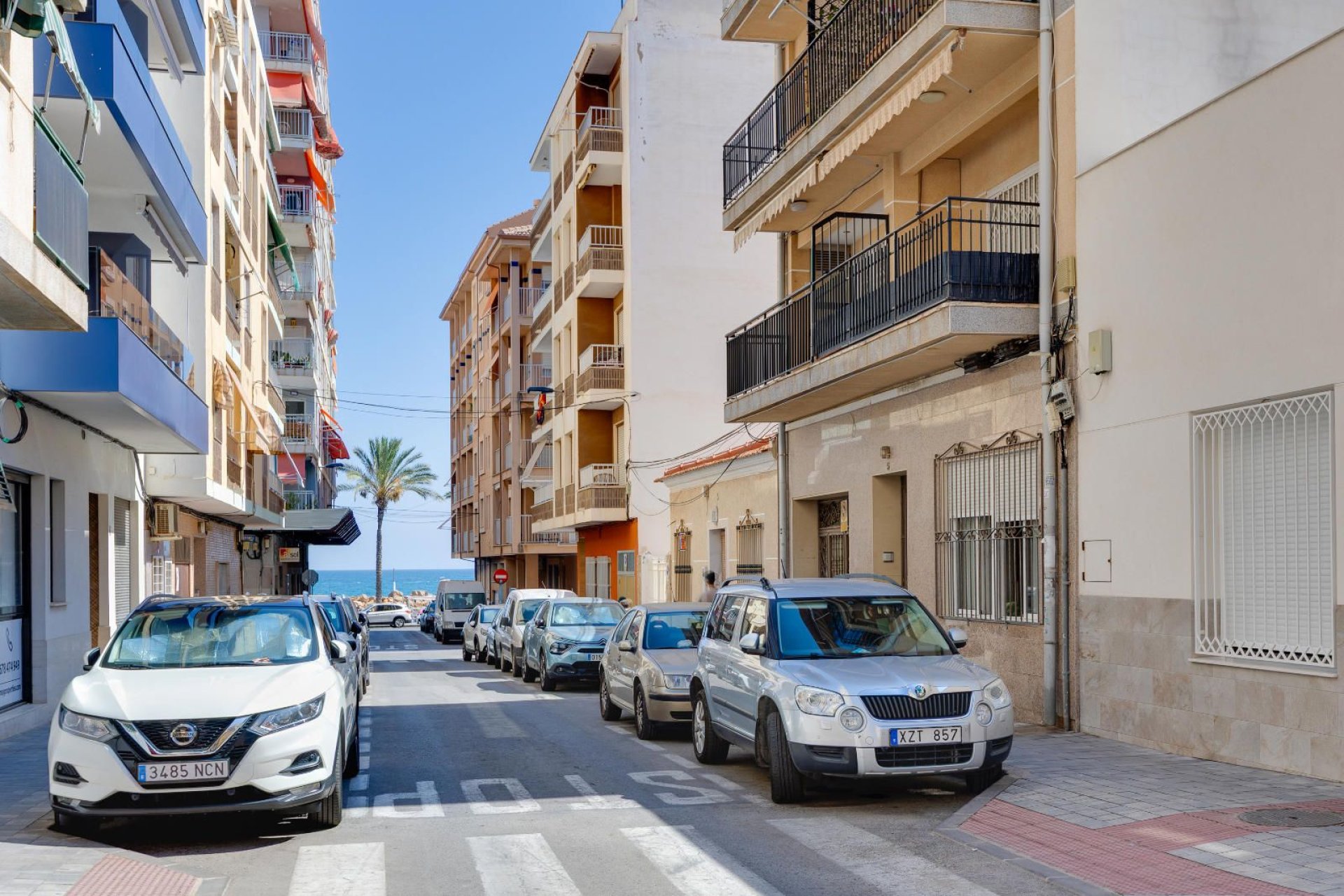 Resale - Apartment / flat -
Torrevieja - Playa del Cura
