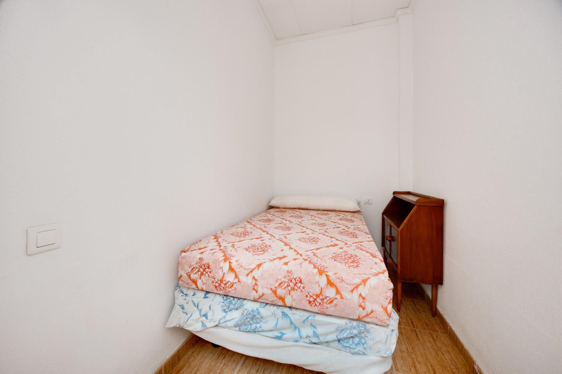 Resale - Apartment / flat -
Torrevieja - Playa del Cura