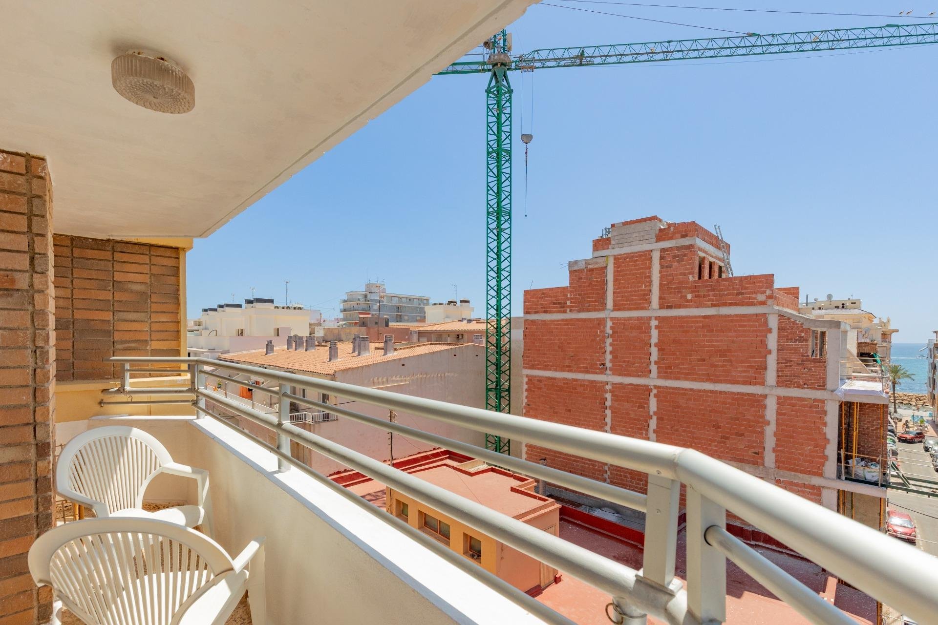 Resale - Apartment / flat -
Torrevieja - Playa del Cura