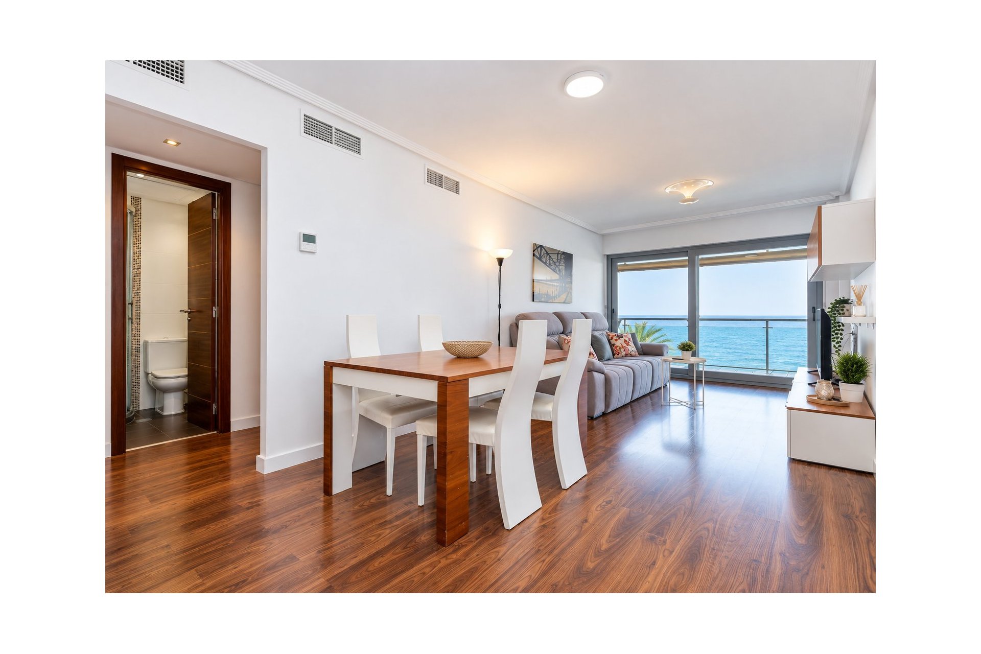 Resale - Apartment / flat -
Torrevieja - Playa Del Cura