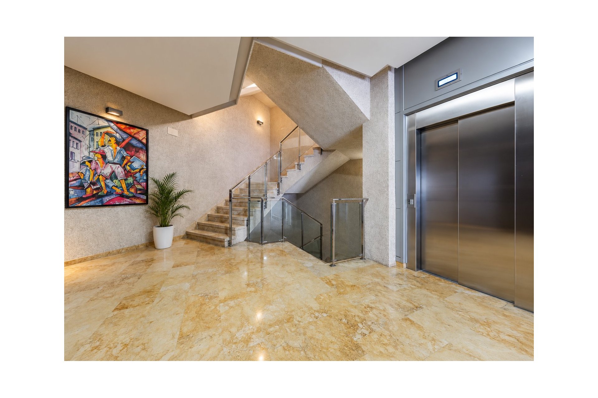 Resale - Apartment / flat -
Torrevieja - Playa Del Cura