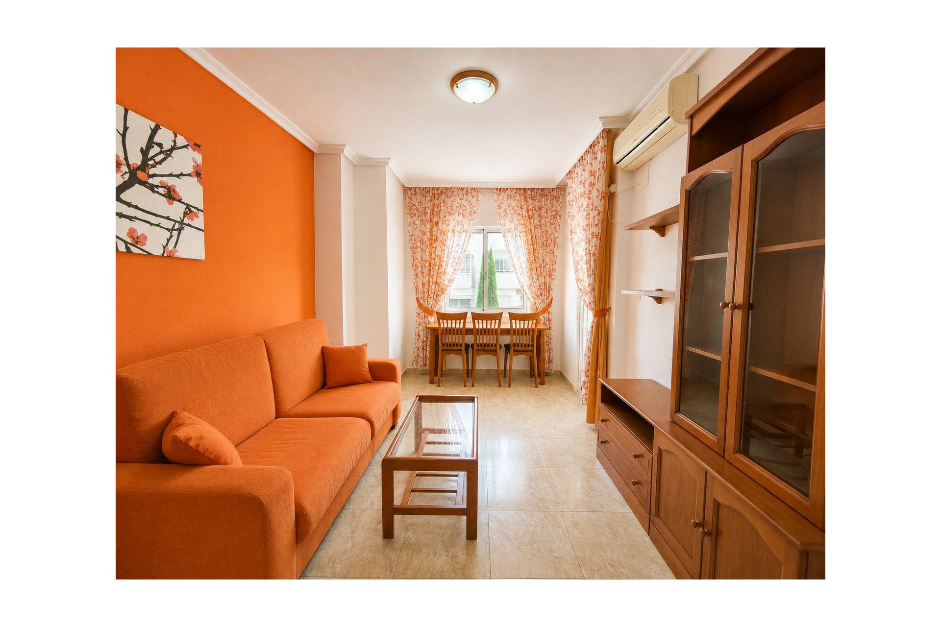 Resale - Apartment / flat -
Torrevieja - Playa Del Cura