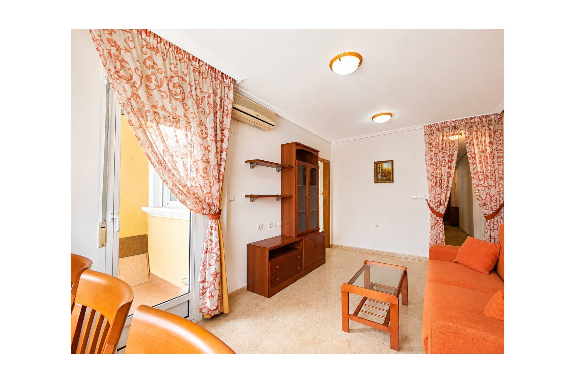 Resale - Apartment / flat -
Torrevieja - Playa Del Cura