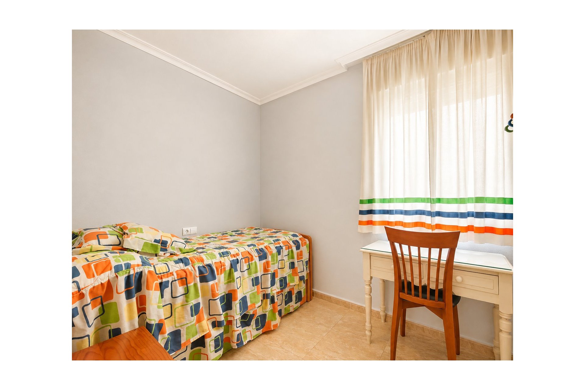 Resale - Apartment / flat -
Torrevieja - Playa Del Cura