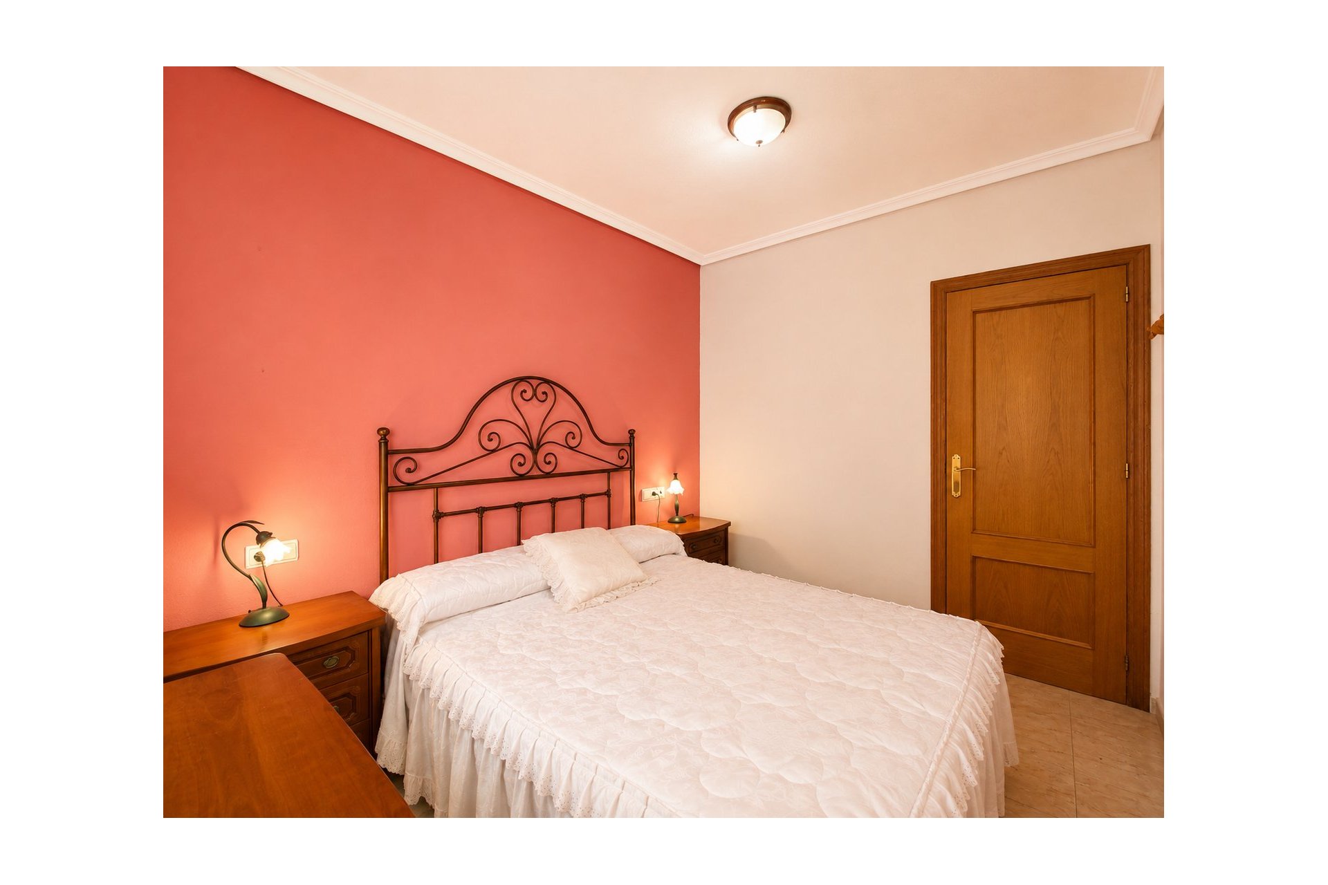 Resale - Apartment / flat -
Torrevieja - Playa Del Cura