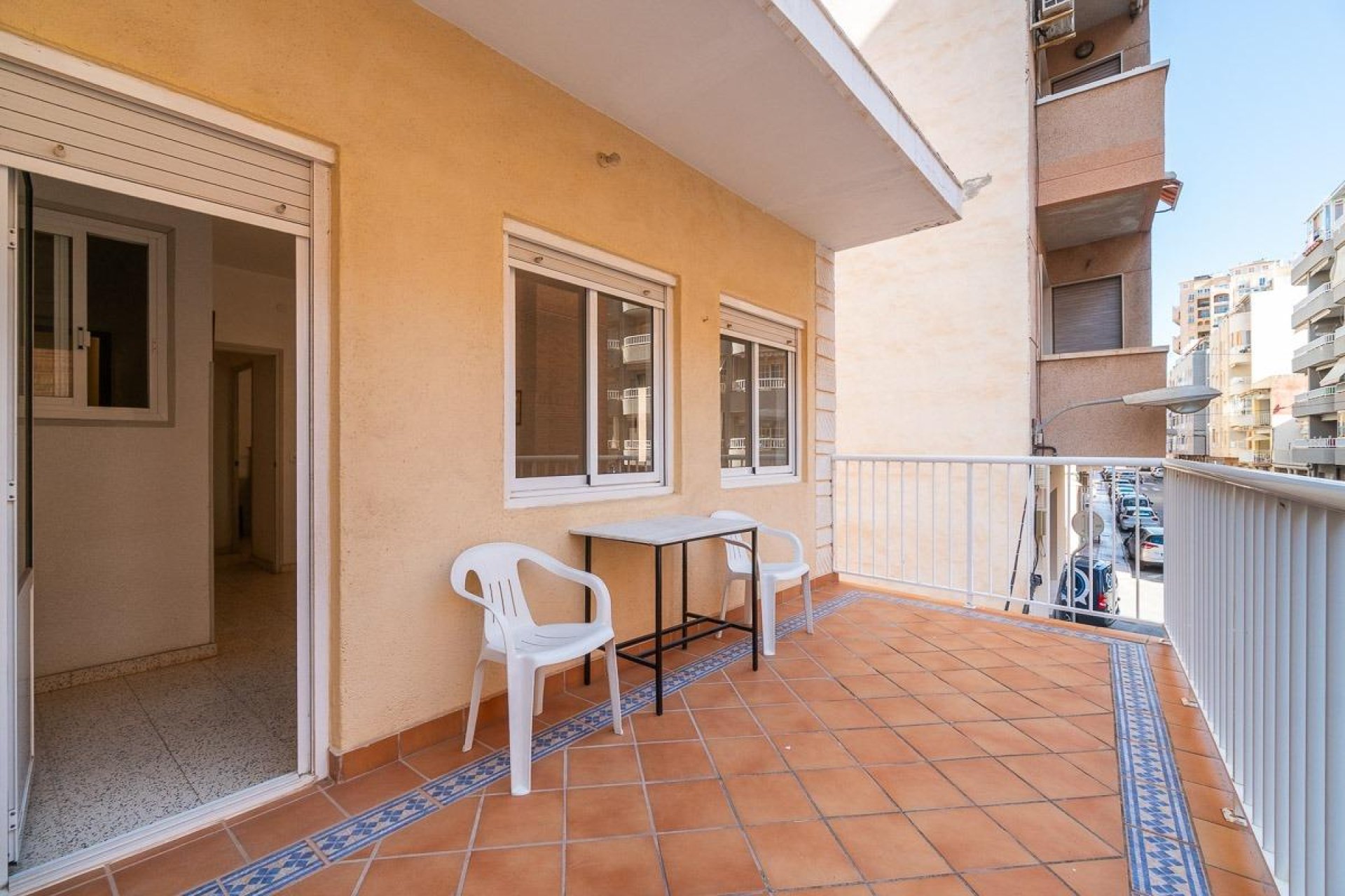 Resale - Apartment / flat -
Torrevieja - Playa del Cura