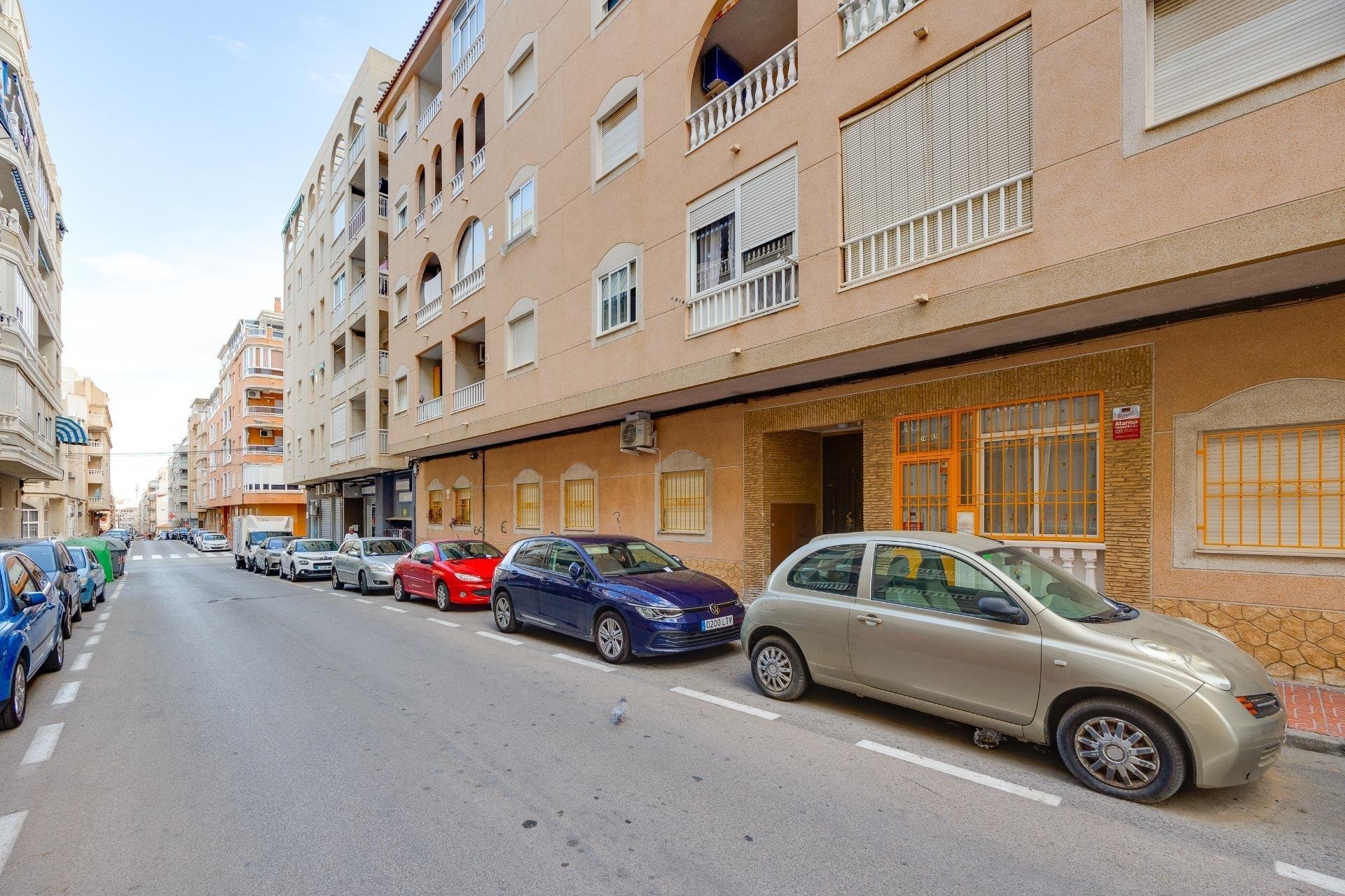 Resale - Apartment / flat -
Torrevieja - Playa del Cura