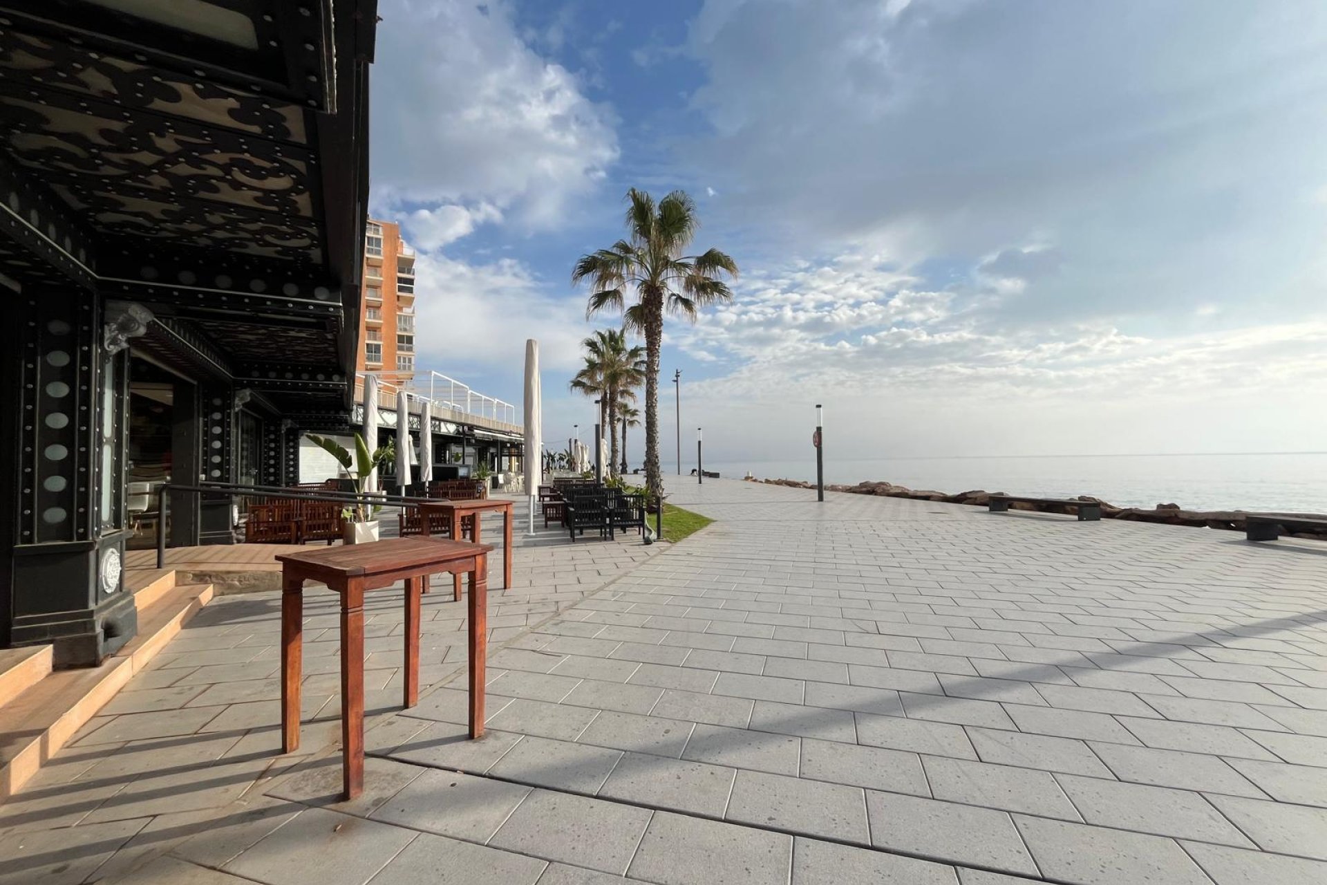 Resale - Apartment / flat -
Torrevieja - Playa del Cura