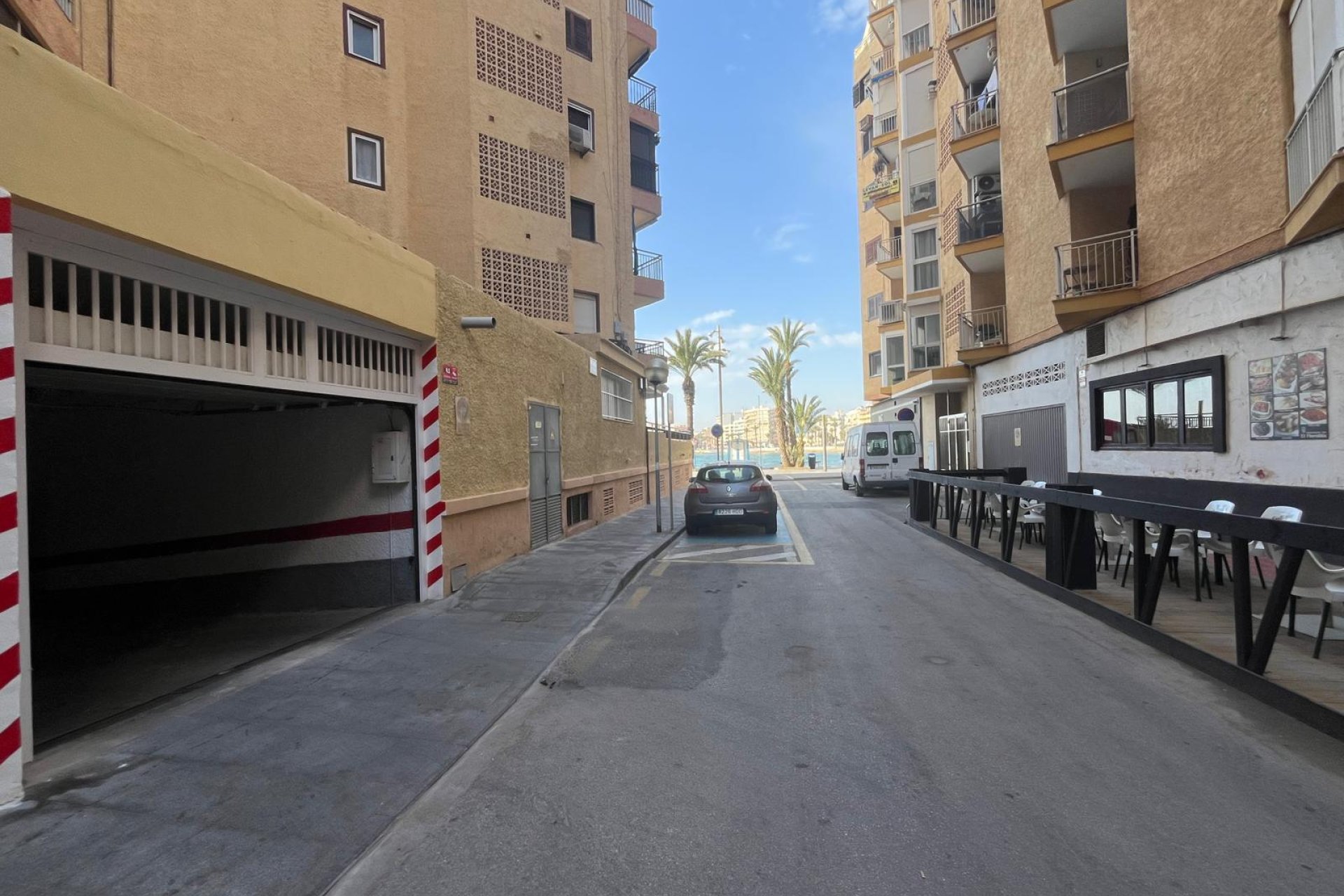 Resale - Apartment / flat -
Torrevieja - Playa del Cura