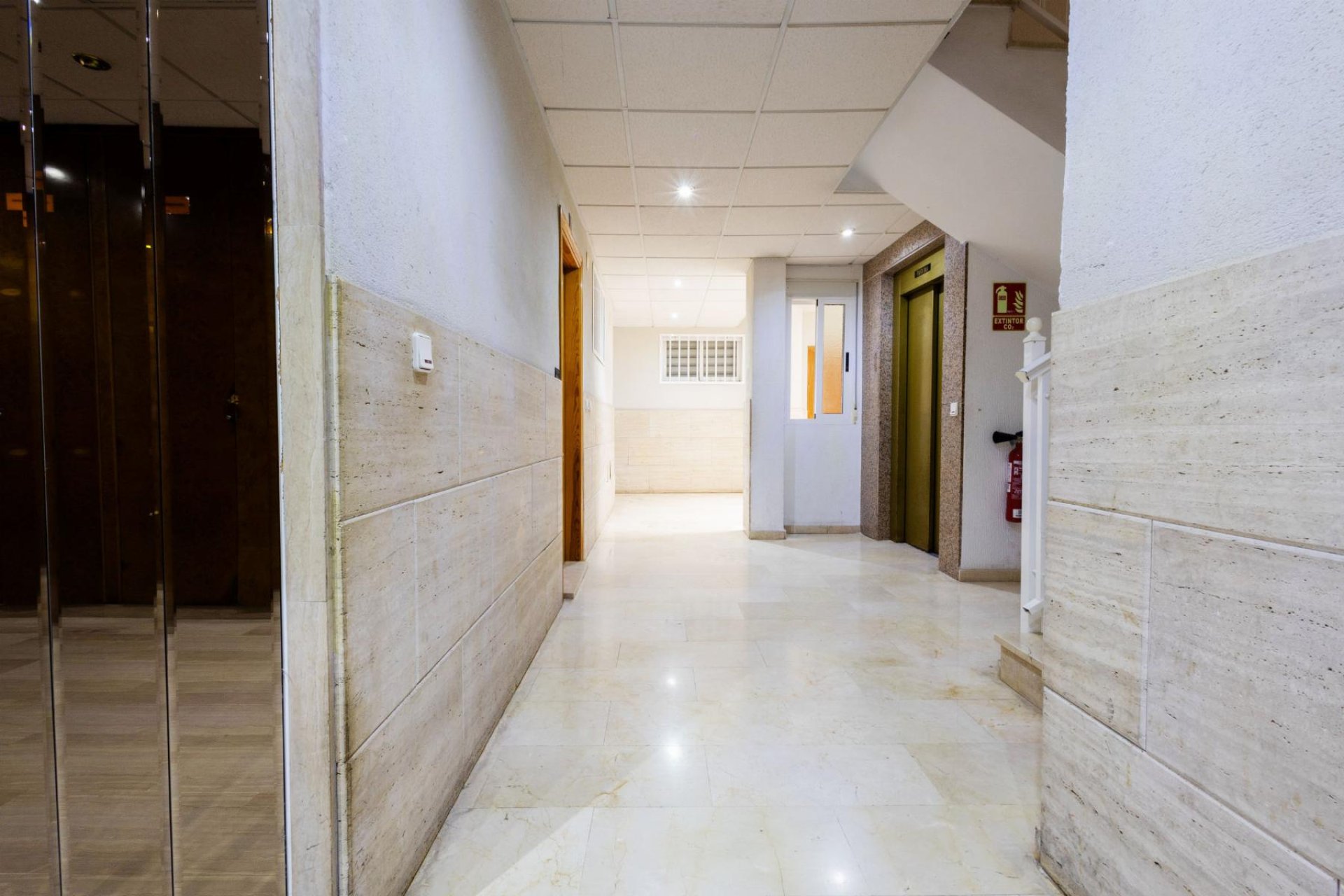 Resale - Apartment / flat -
Torrevieja - Playa del Cura