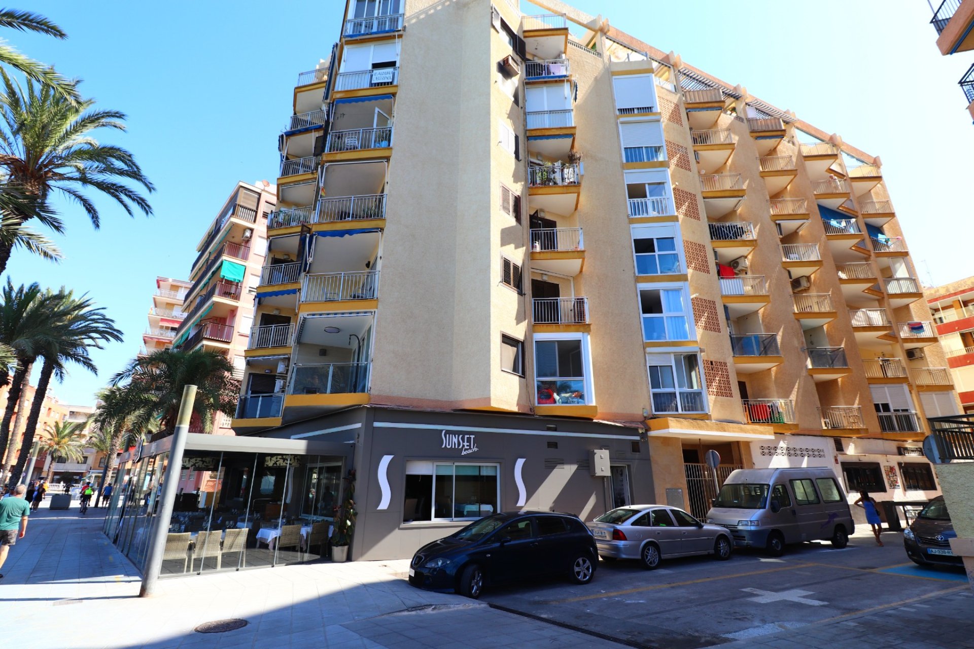 Resale - Apartment / flat -
Torrevieja - Playa Del Cura