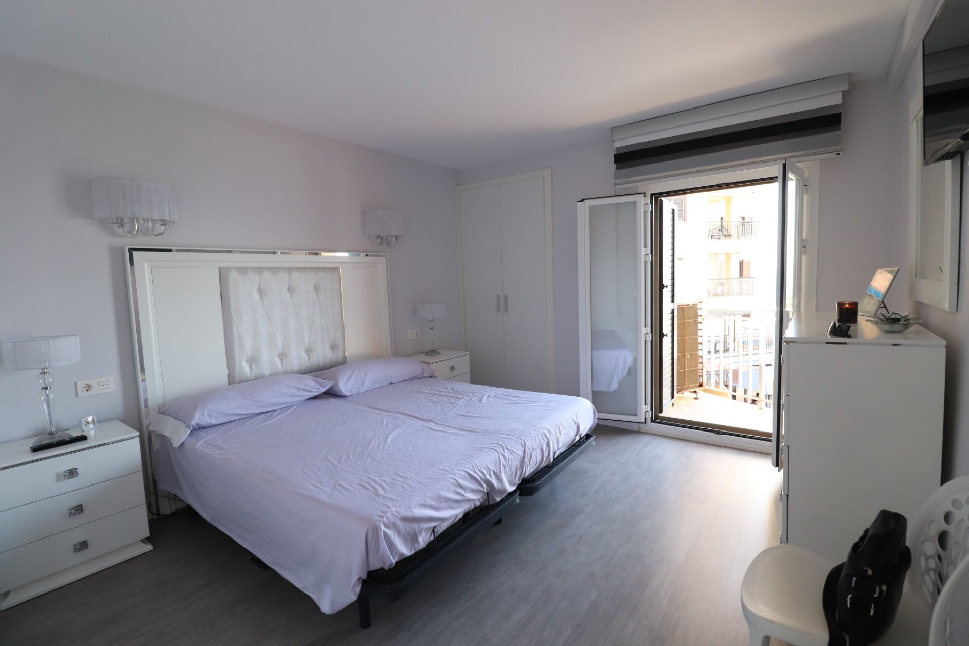 Resale - Apartment / flat -
Torrevieja - Playa Del Cura