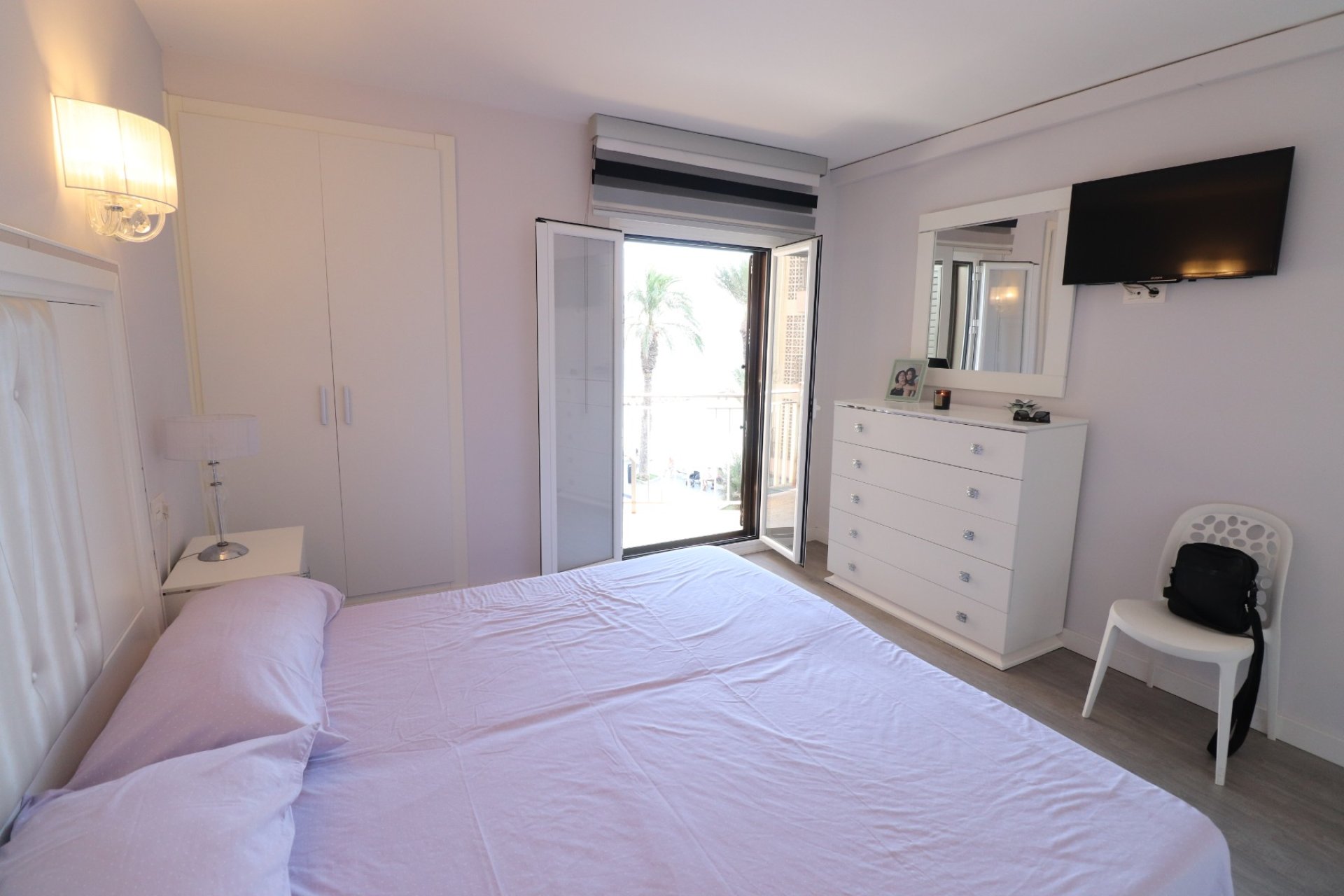 Resale - Apartment / flat -
Torrevieja - Playa Del Cura