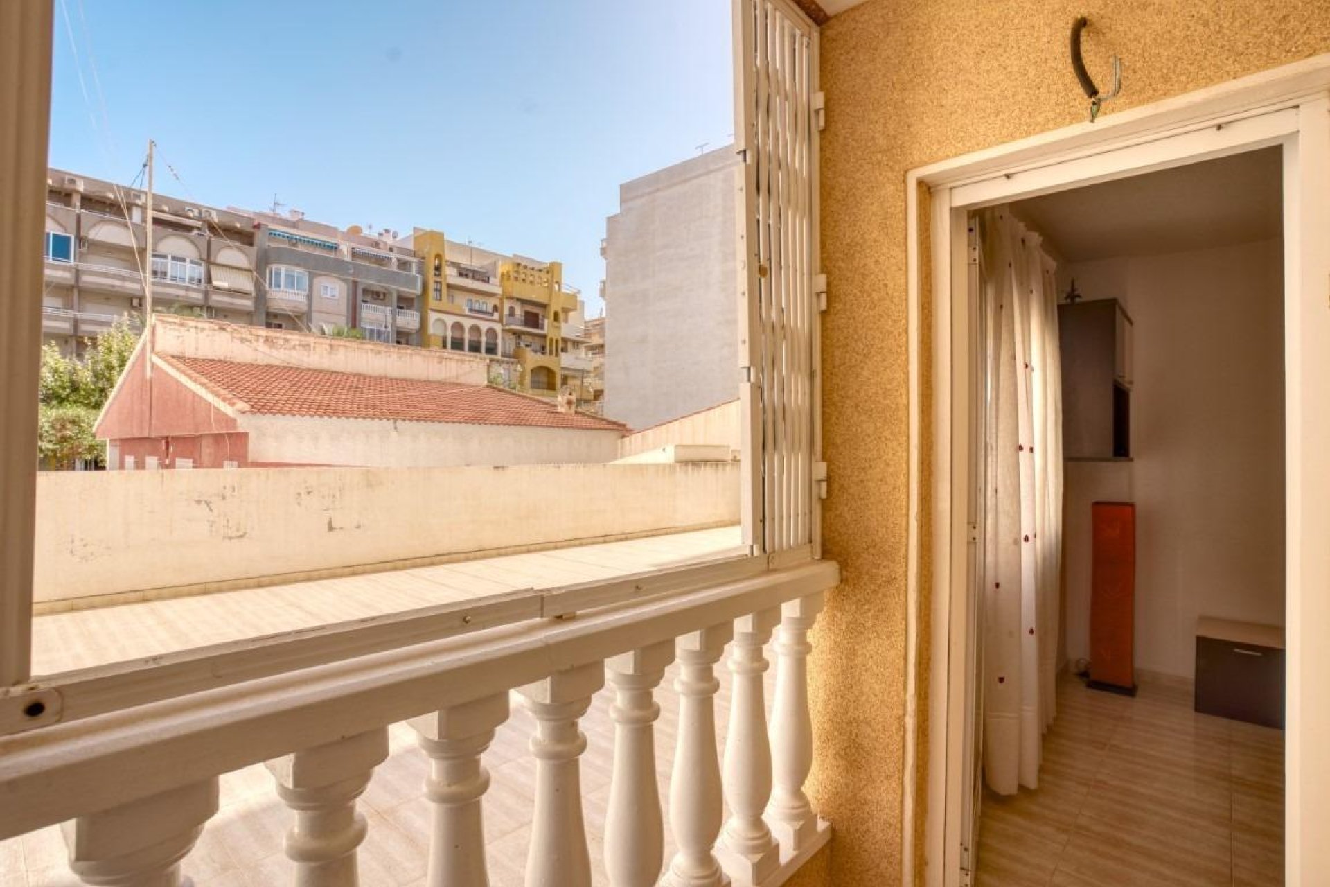 Resale - Apartment / flat -
Torrevieja - Playa del Cura