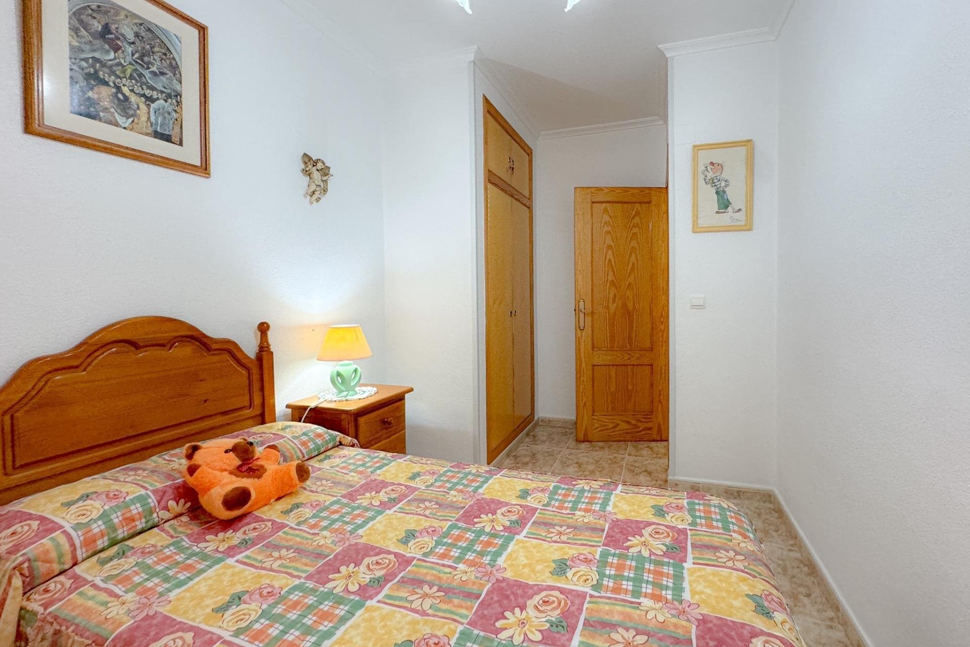 Resale - Apartment / flat -
Torrevieja - Playa del Cura