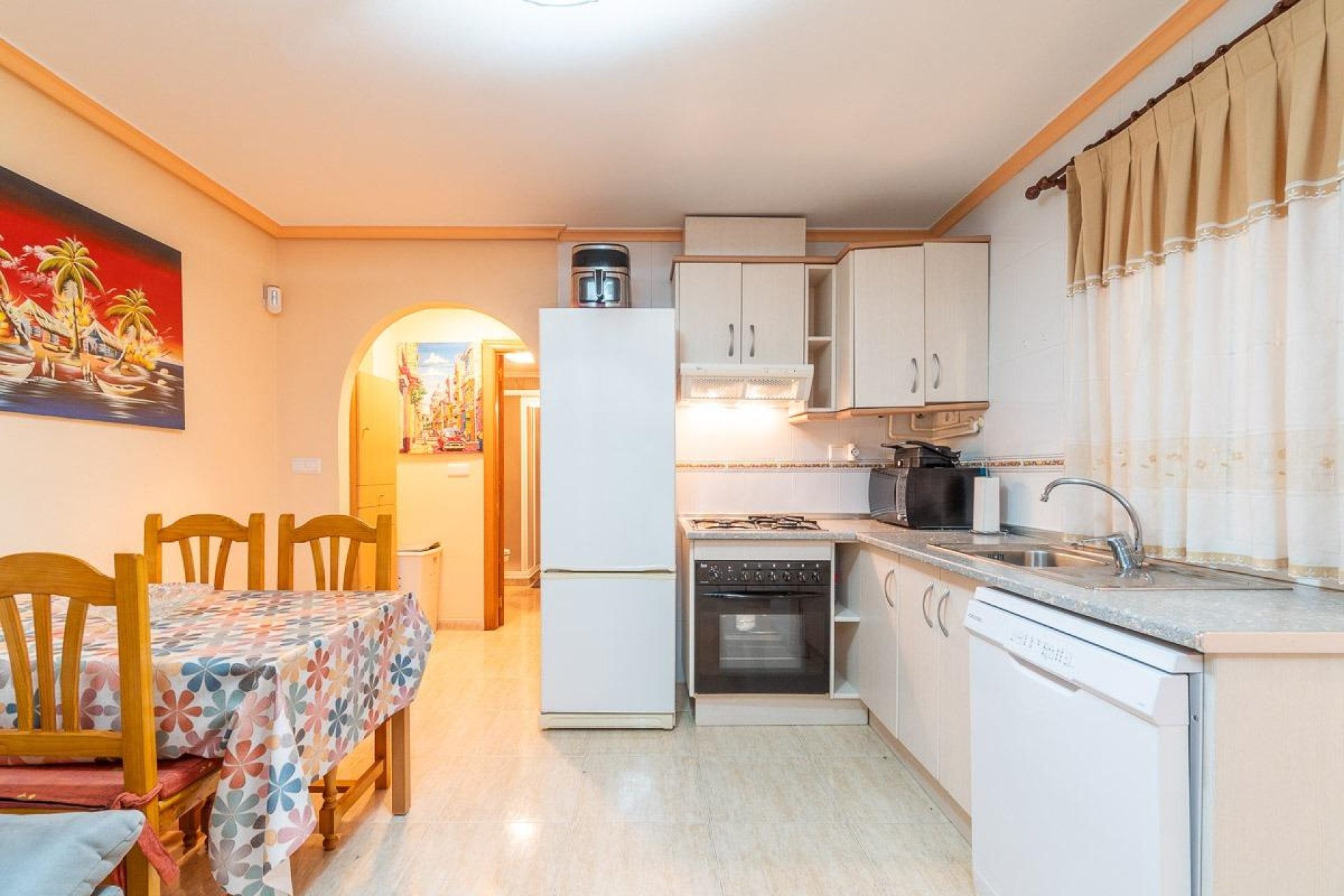 Resale - Apartment / flat -
Torrevieja - Playa del cura