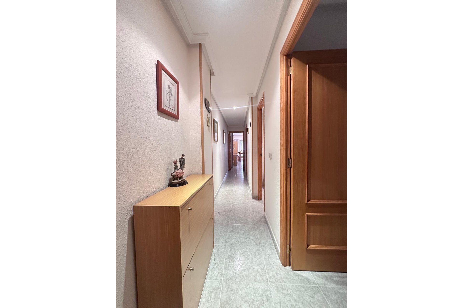 Resale - Apartment / flat -
Torrevieja - Playa del Cura