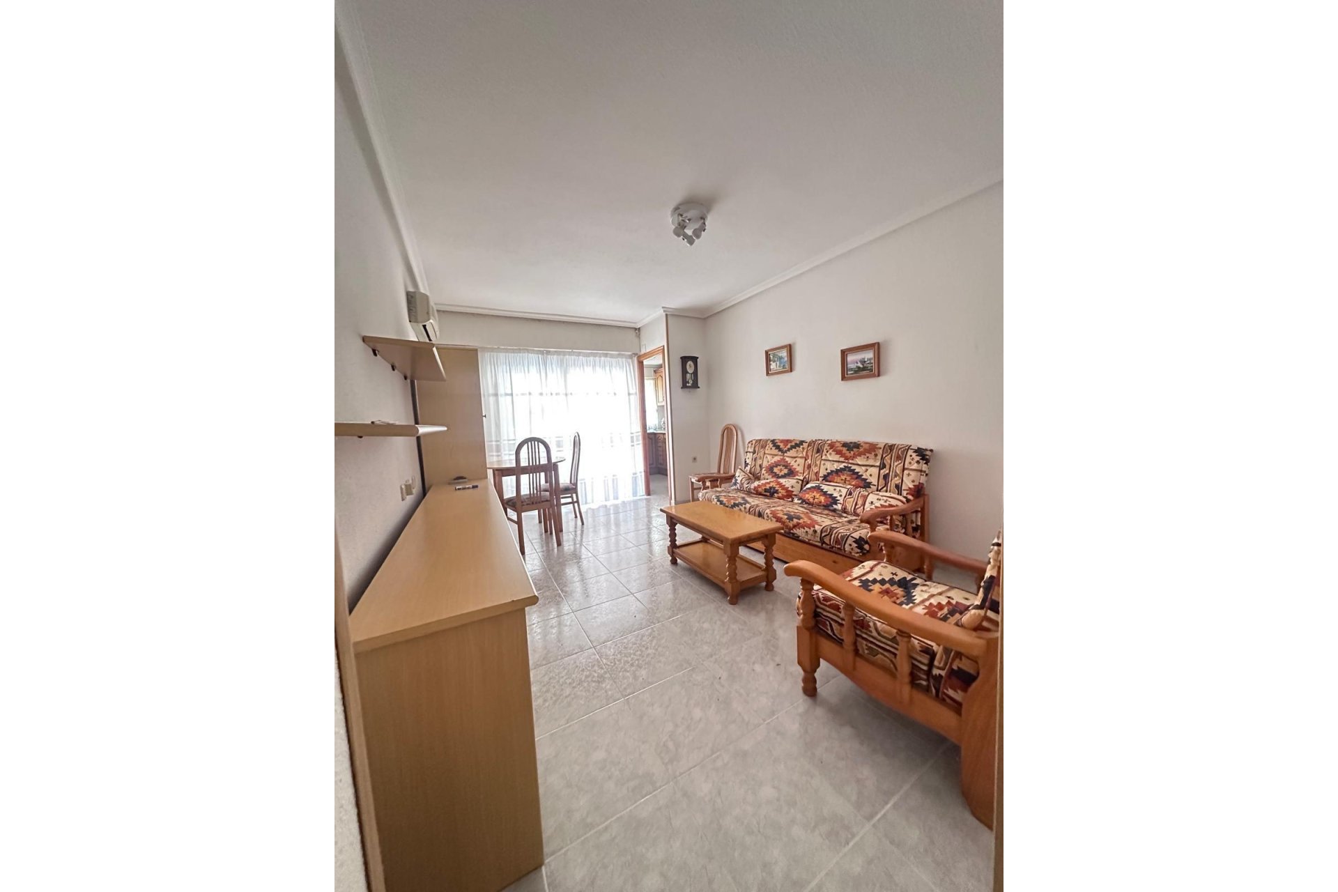 Resale - Apartment / flat -
Torrevieja - Playa del Cura