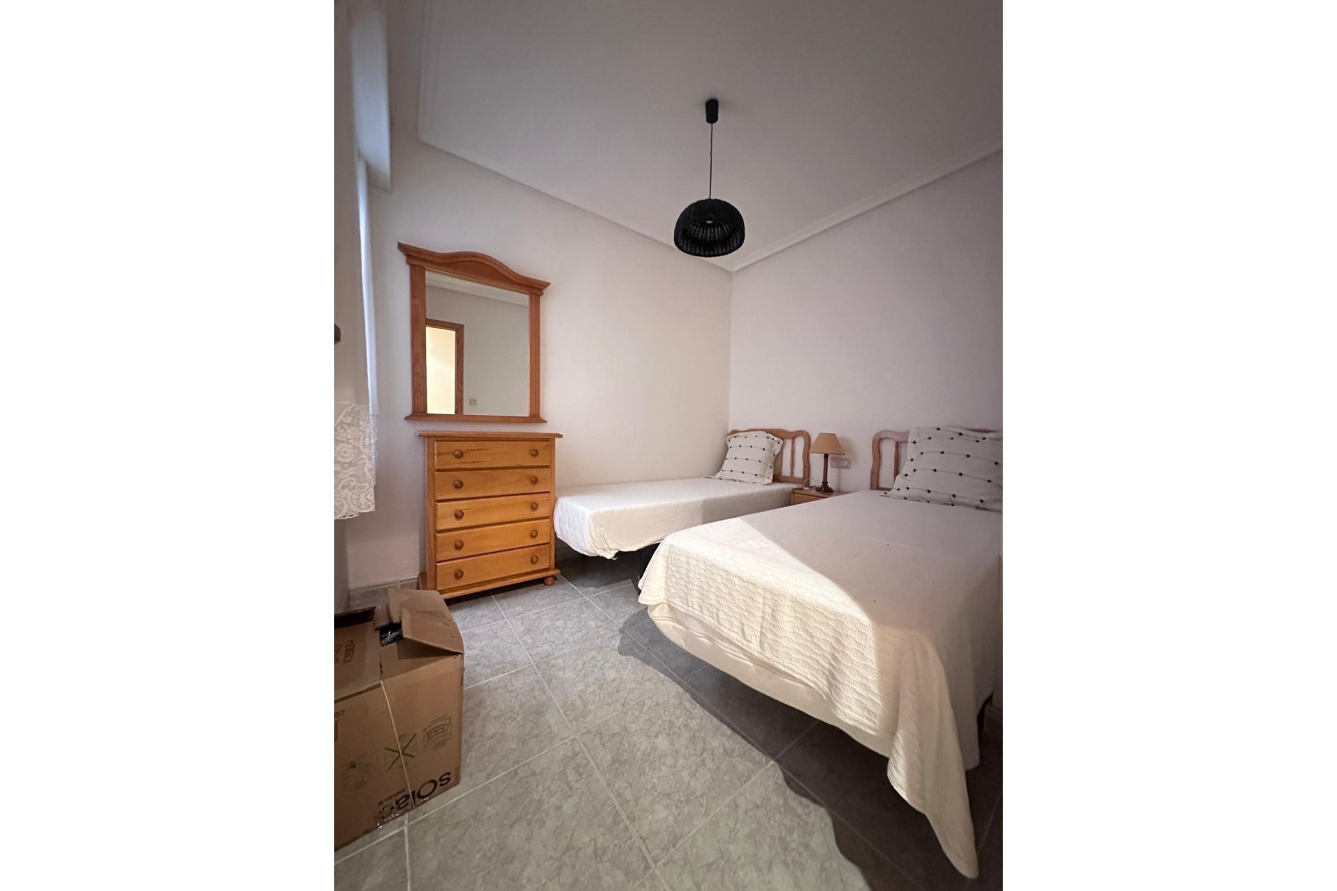 Resale - Apartment / flat -
Torrevieja - Playa del Cura