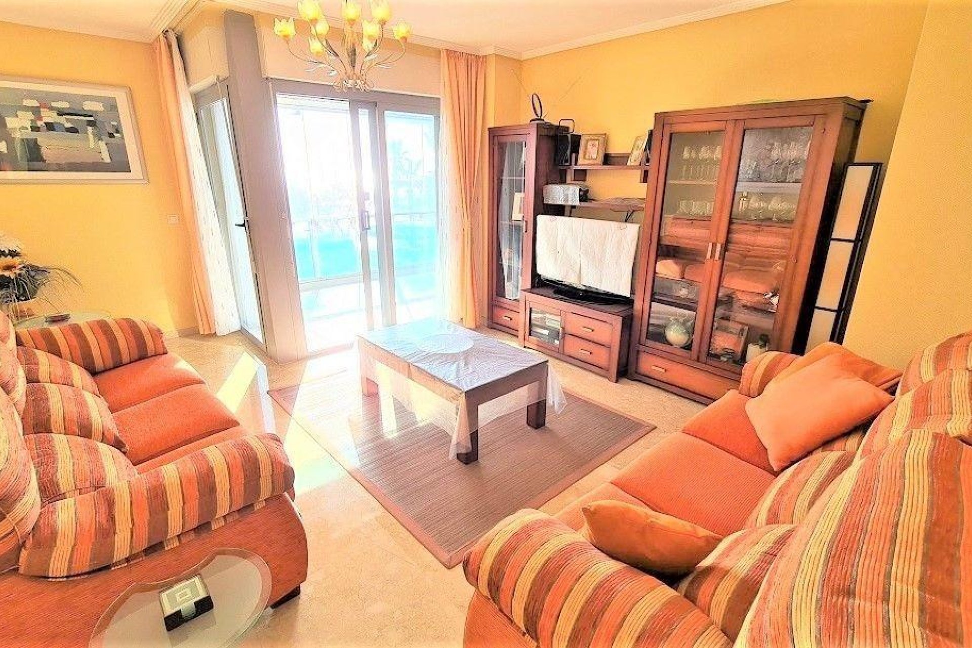 Resale - Apartment / flat -
Torrevieja - Playa del Cura